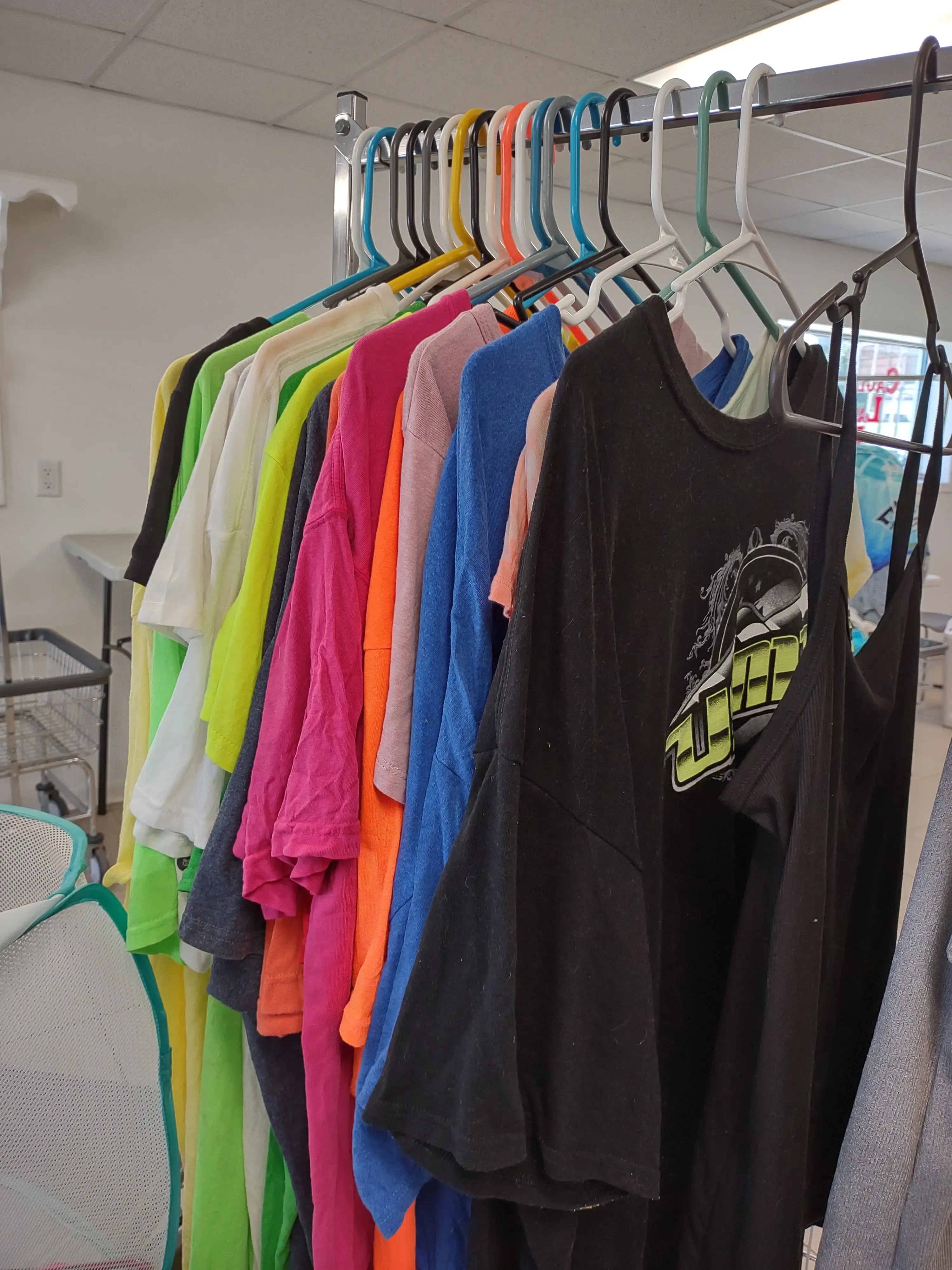 Cagle's Lake Laundry - Image 6