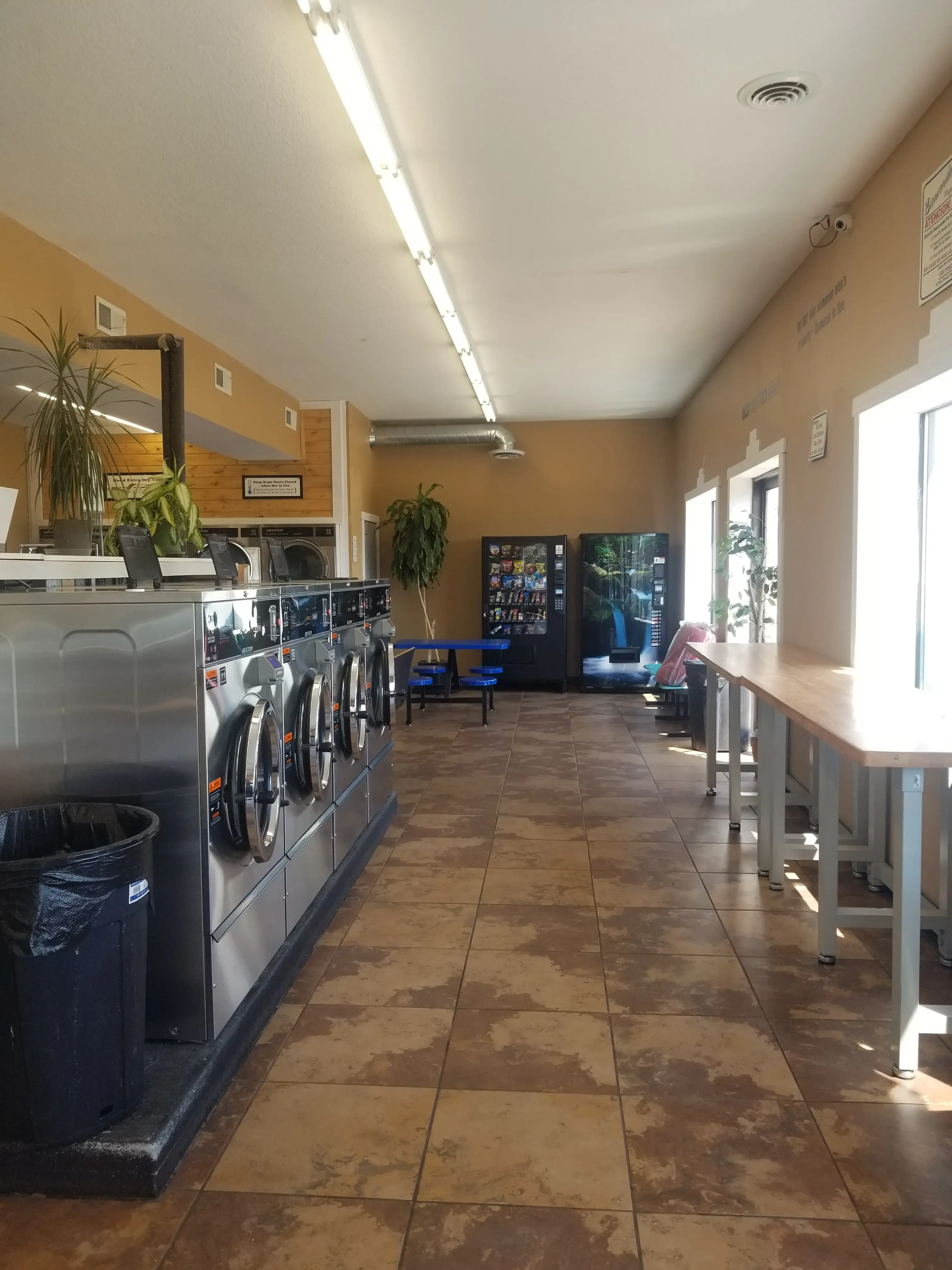 Cahill Laundry Center - Image 8