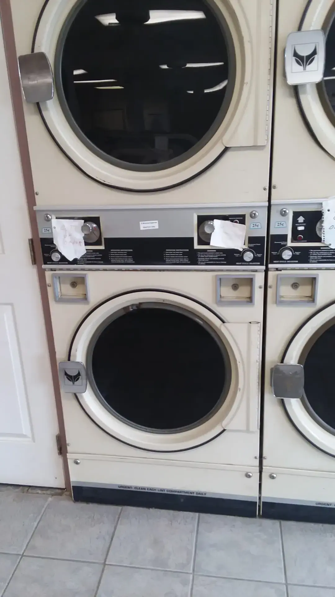 Caitlin's Wash & Dry thumbnail 9