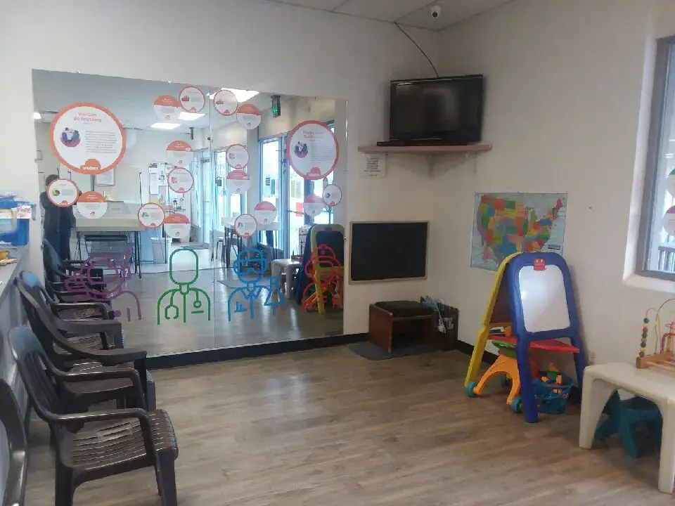 Cajun Laundry & Dry Cleaners thumbnail 5