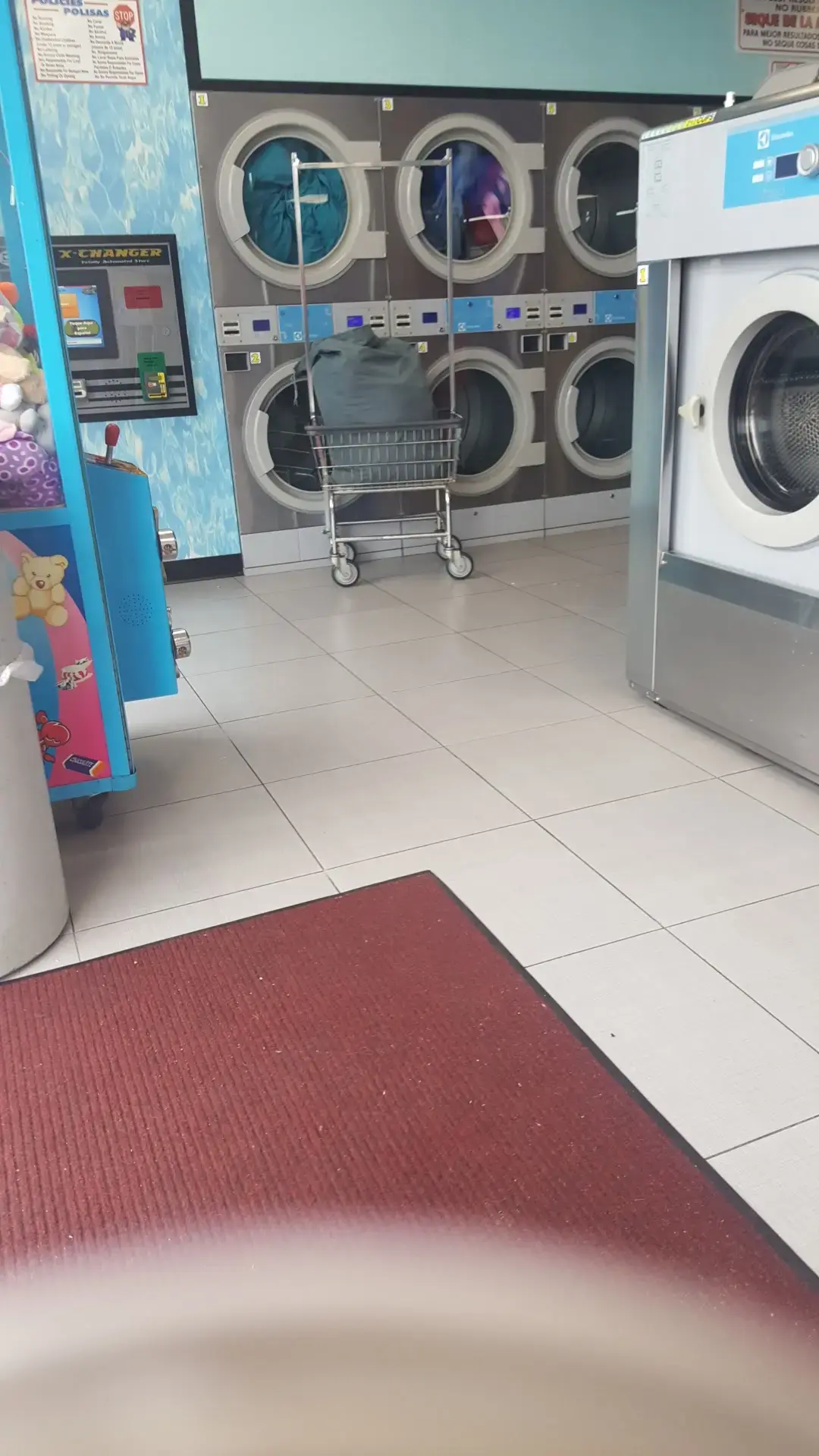 Cali Laundry - Image 18