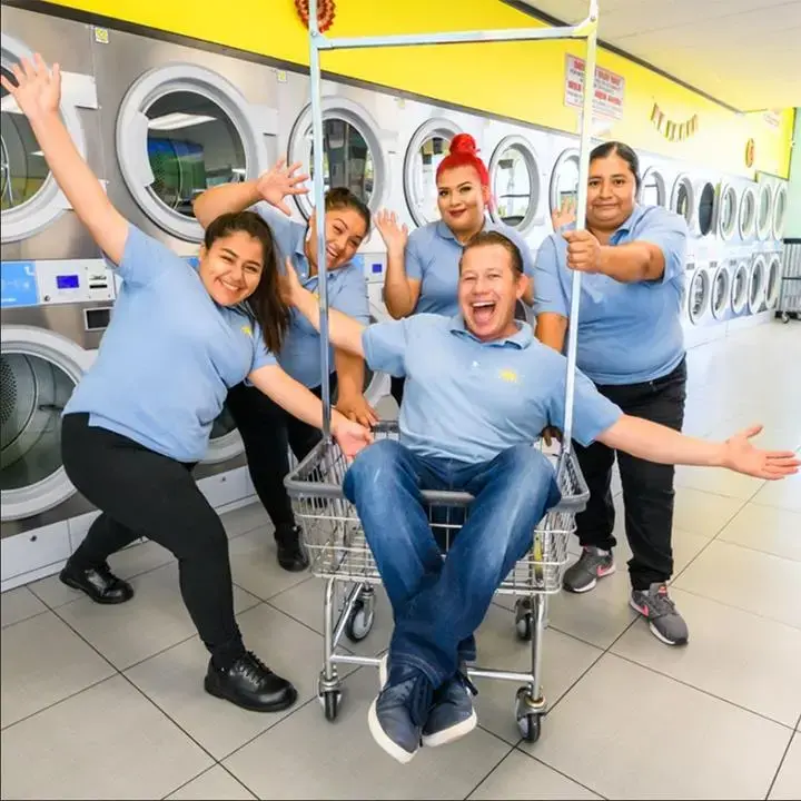 Cali Laundry thumbnail 13