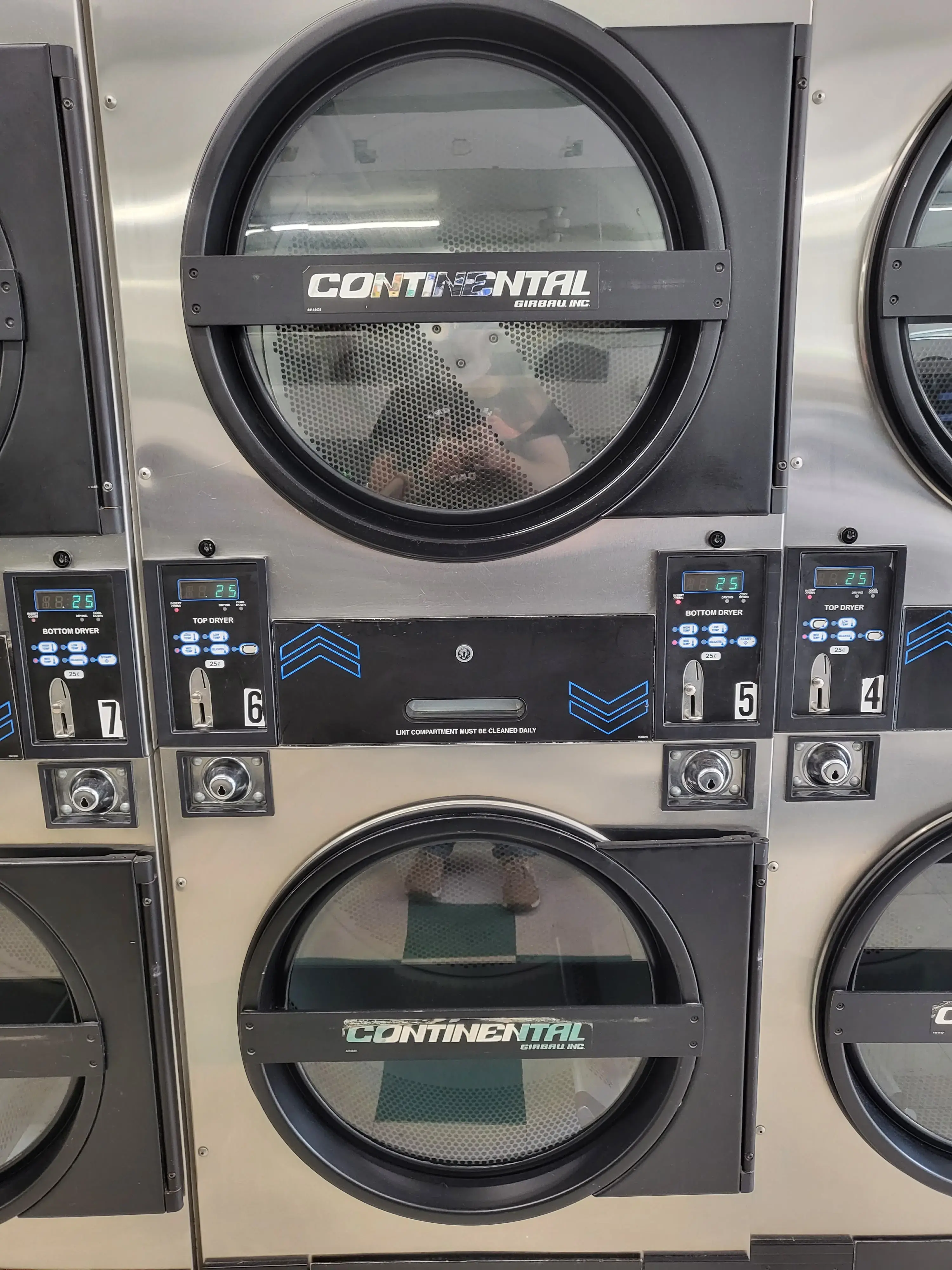 Callahan's Laundromat thumbnail 11