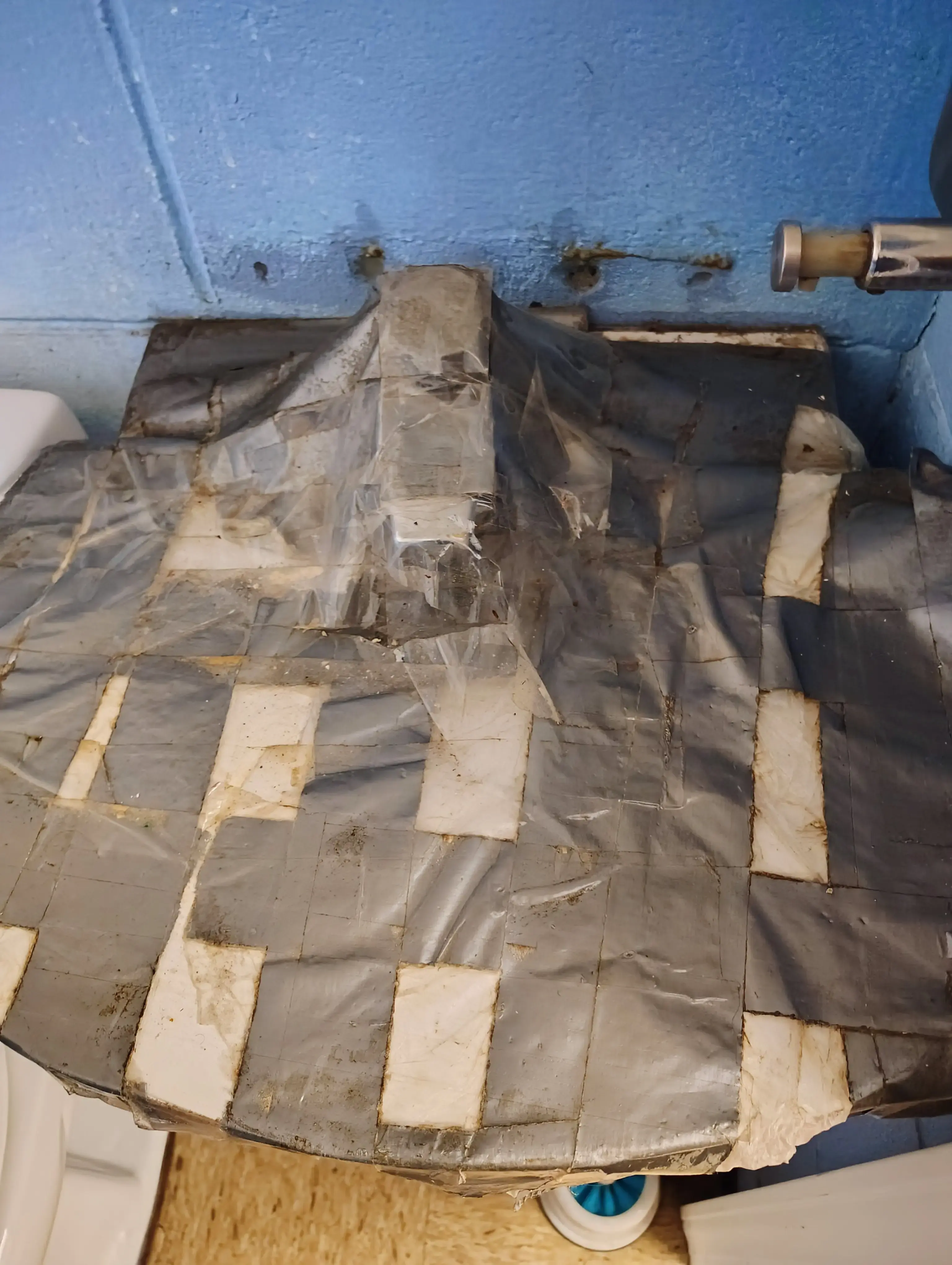 Calumet Laundromat - Image 6