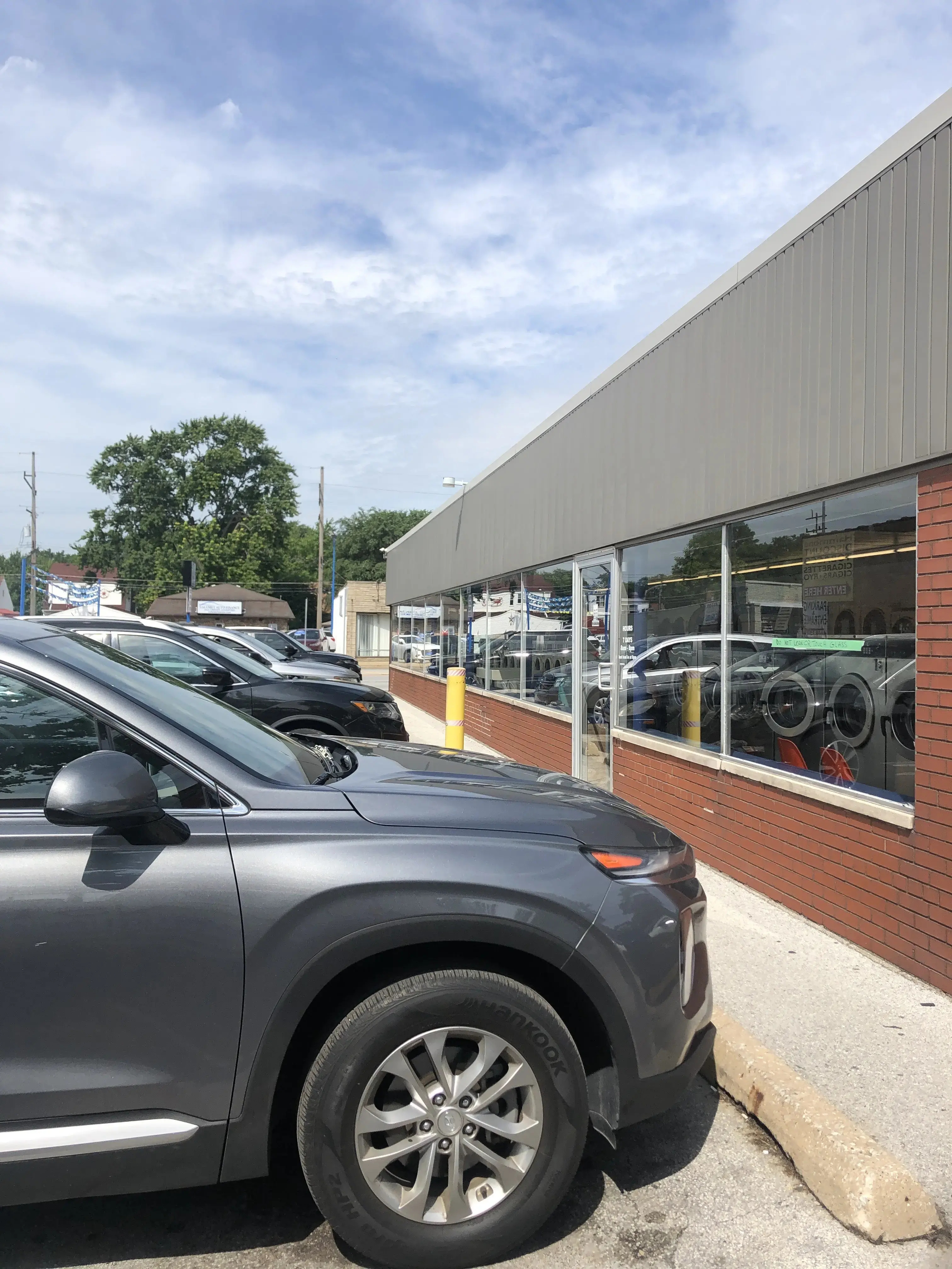 Calumet Laundromat thumbnail 4