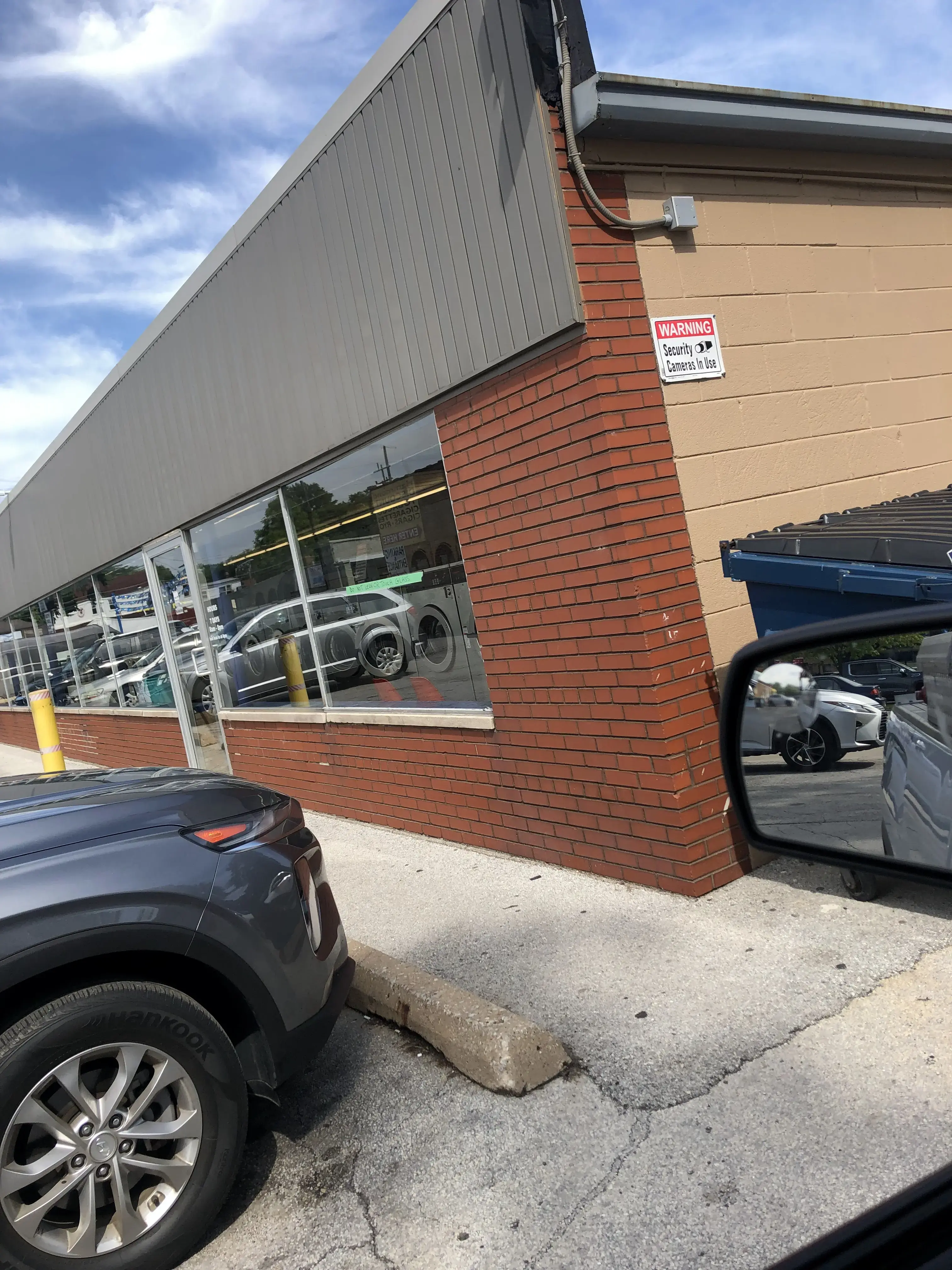 Calumet Laundromat - Image 3