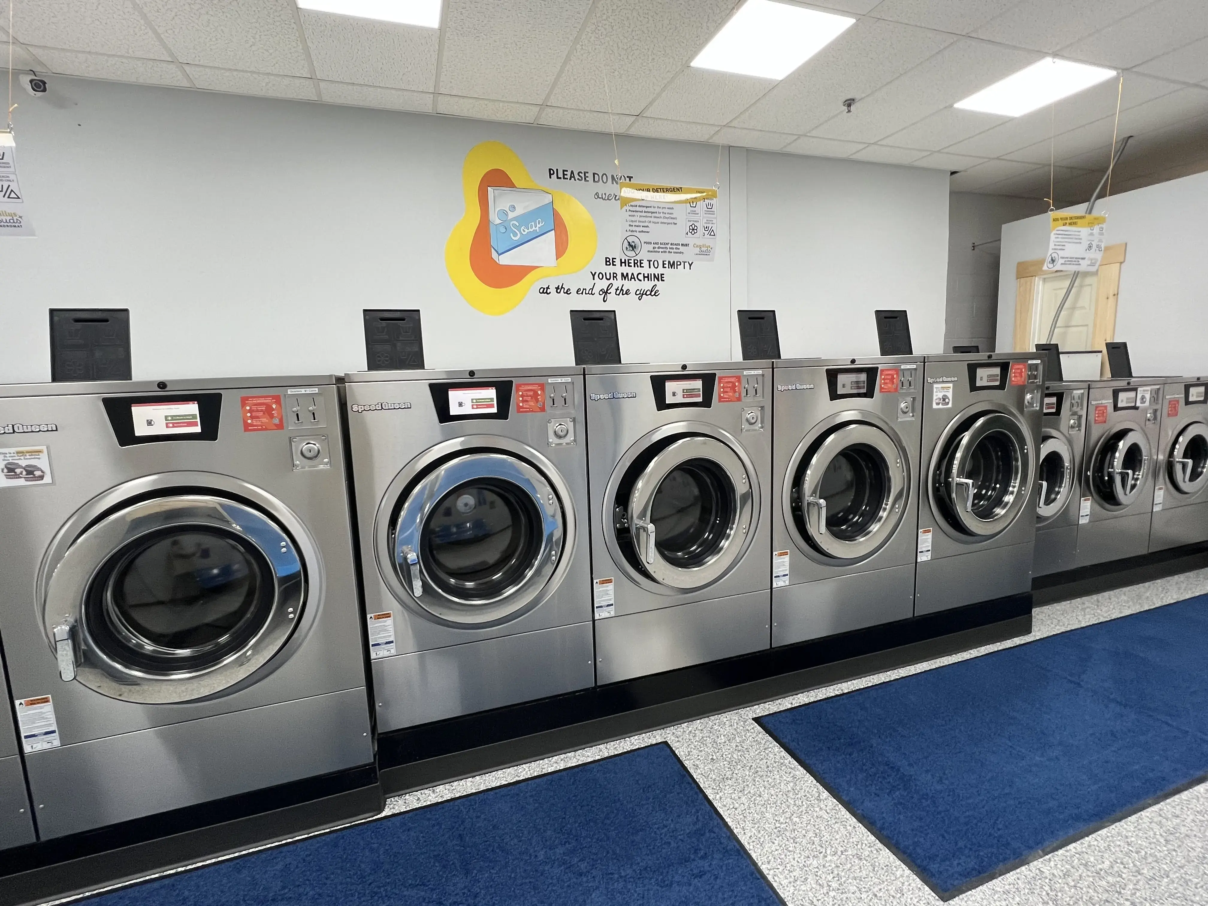 Camillus Suds Laundromat thumbnail 9
