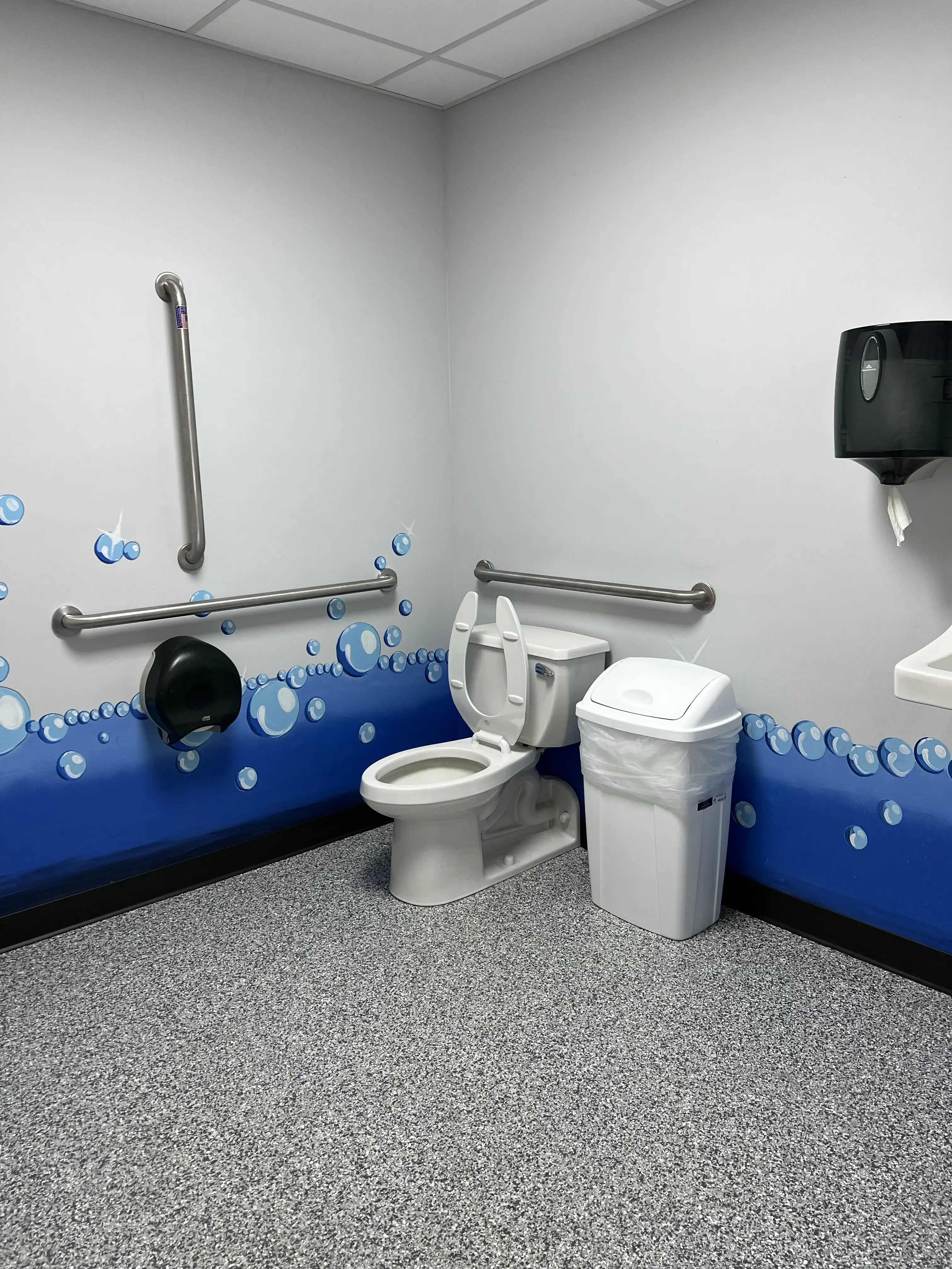 Camillus Suds Laundromat - Image 4