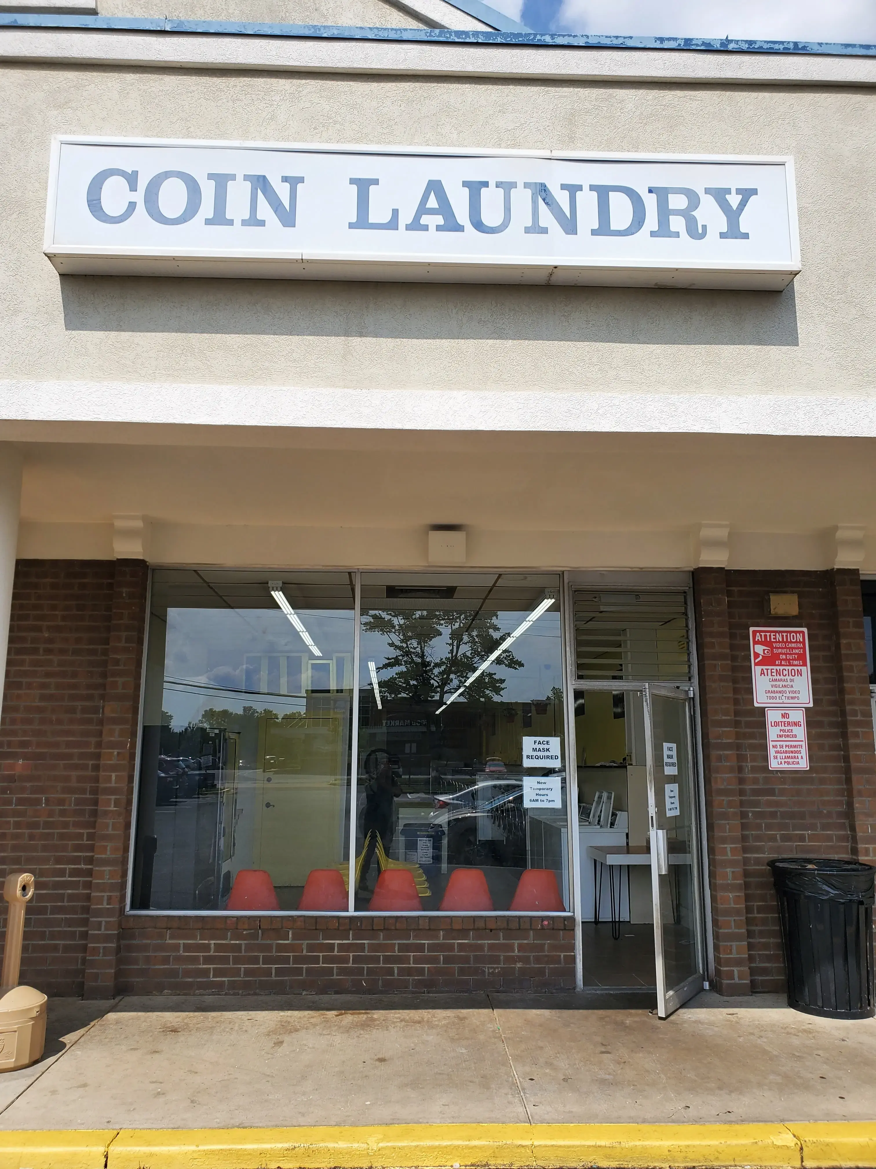 Camp Springs Laundromat thumbnail 7