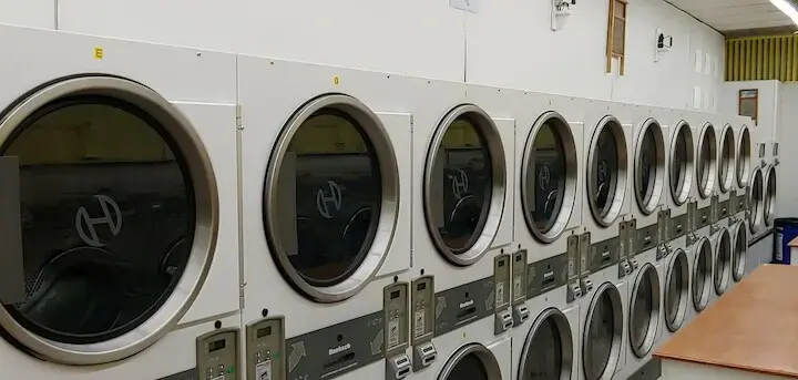 Camp Springs Laundromat location