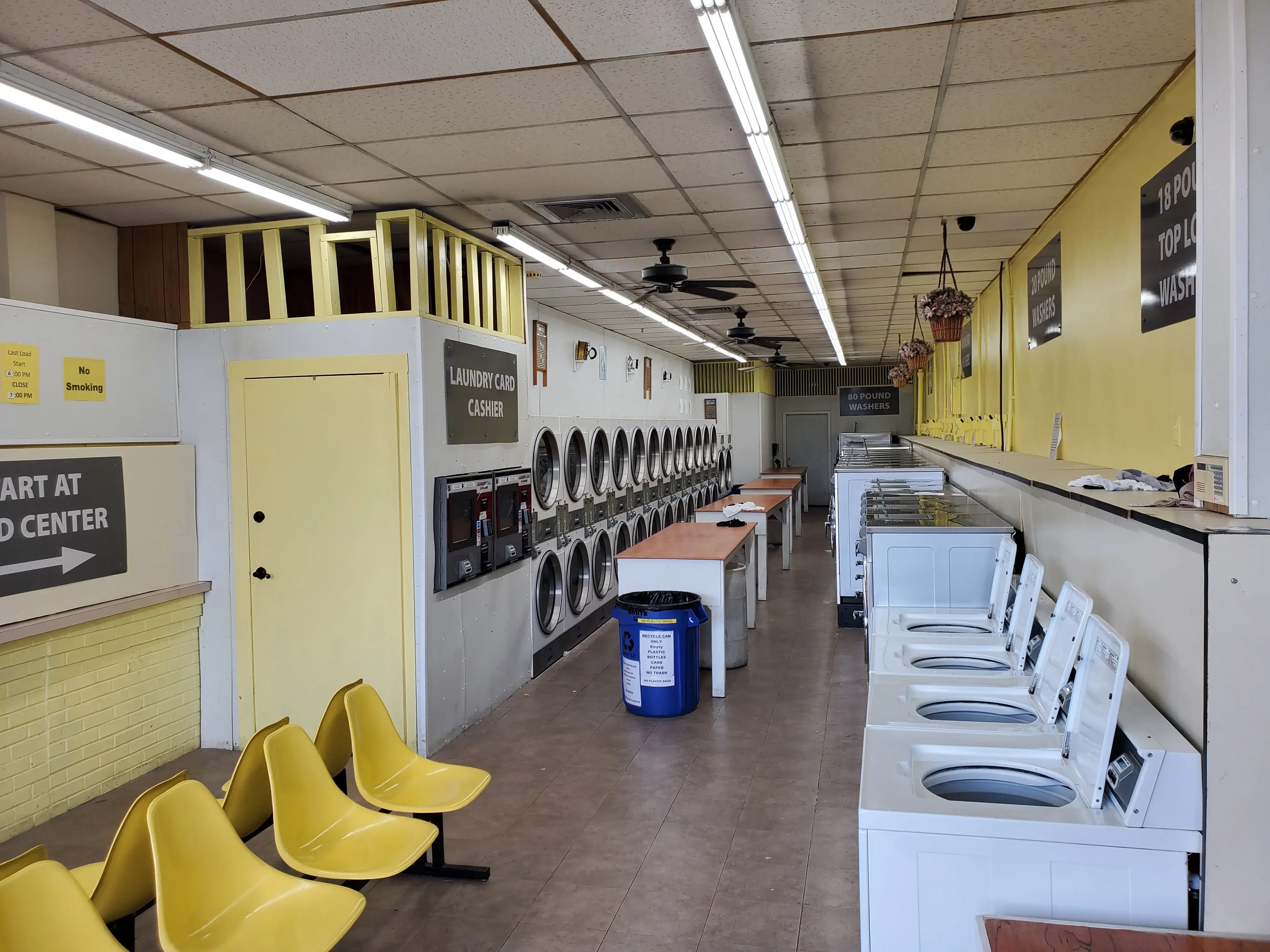 Camp Springs Laundromat thumbnail 9