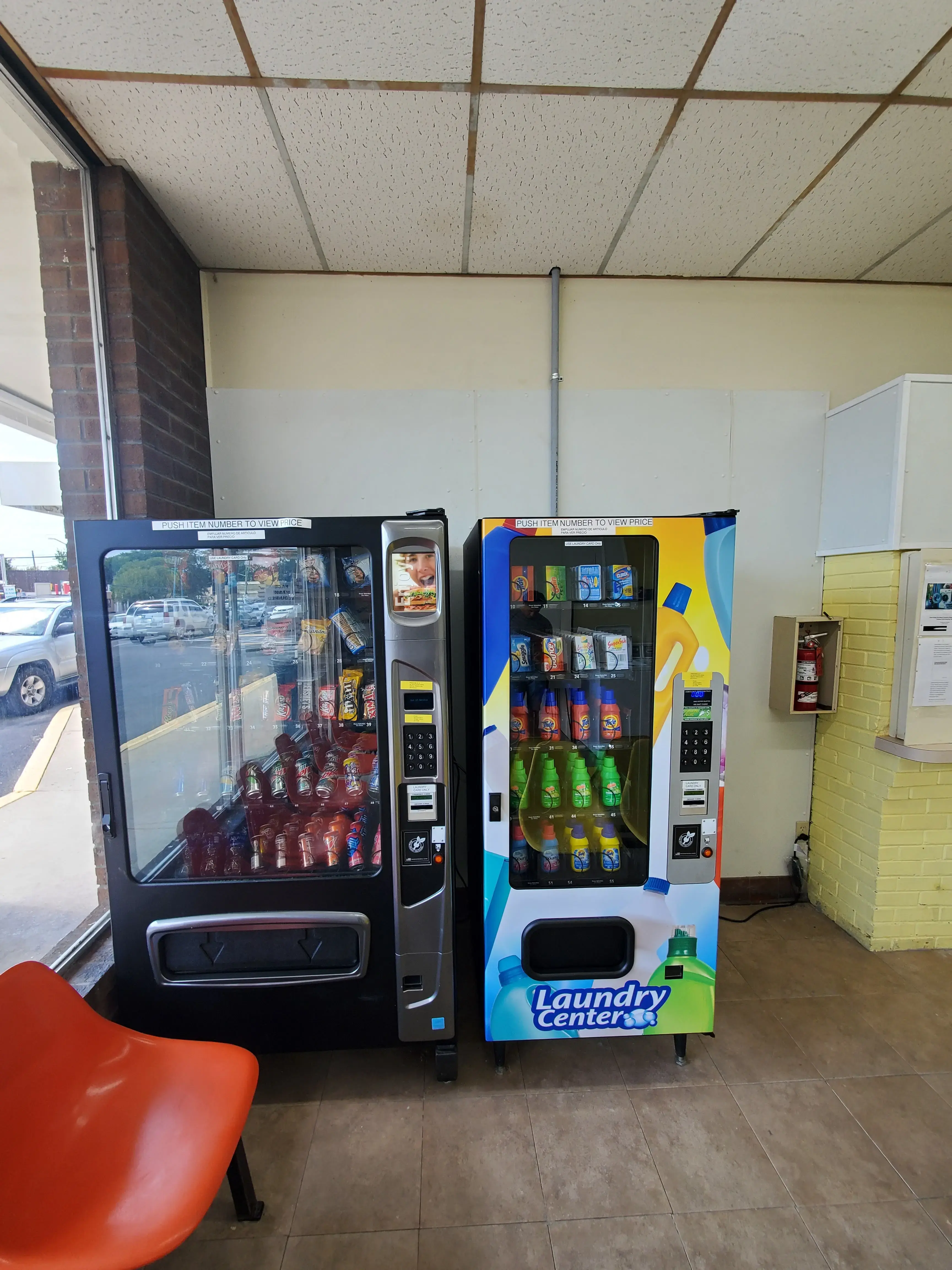 Camp Springs Laundromat - Image 3