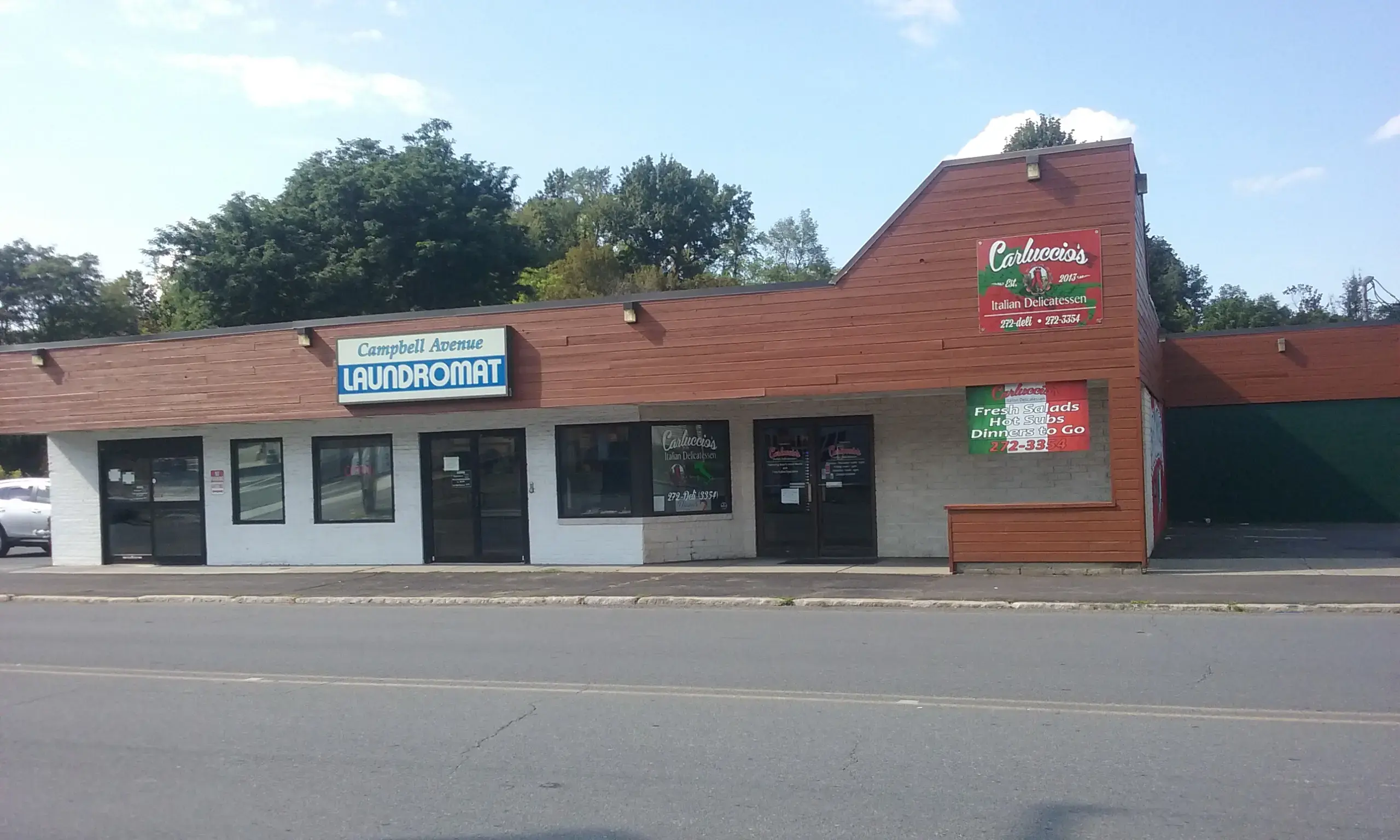 Campbell Ave Laundromat - Image 4