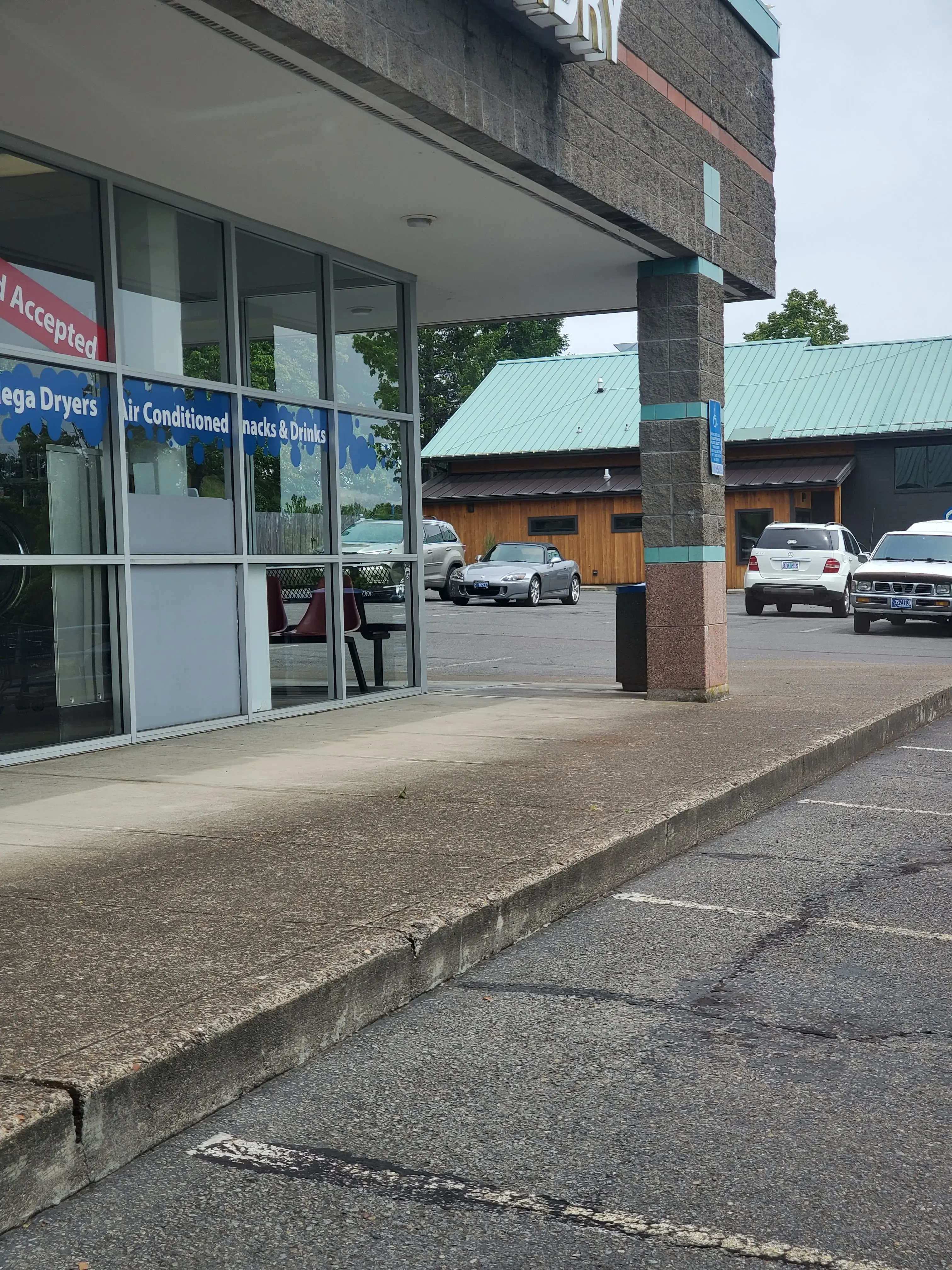 Campbell's Laundry-Timberhill - Image 2
