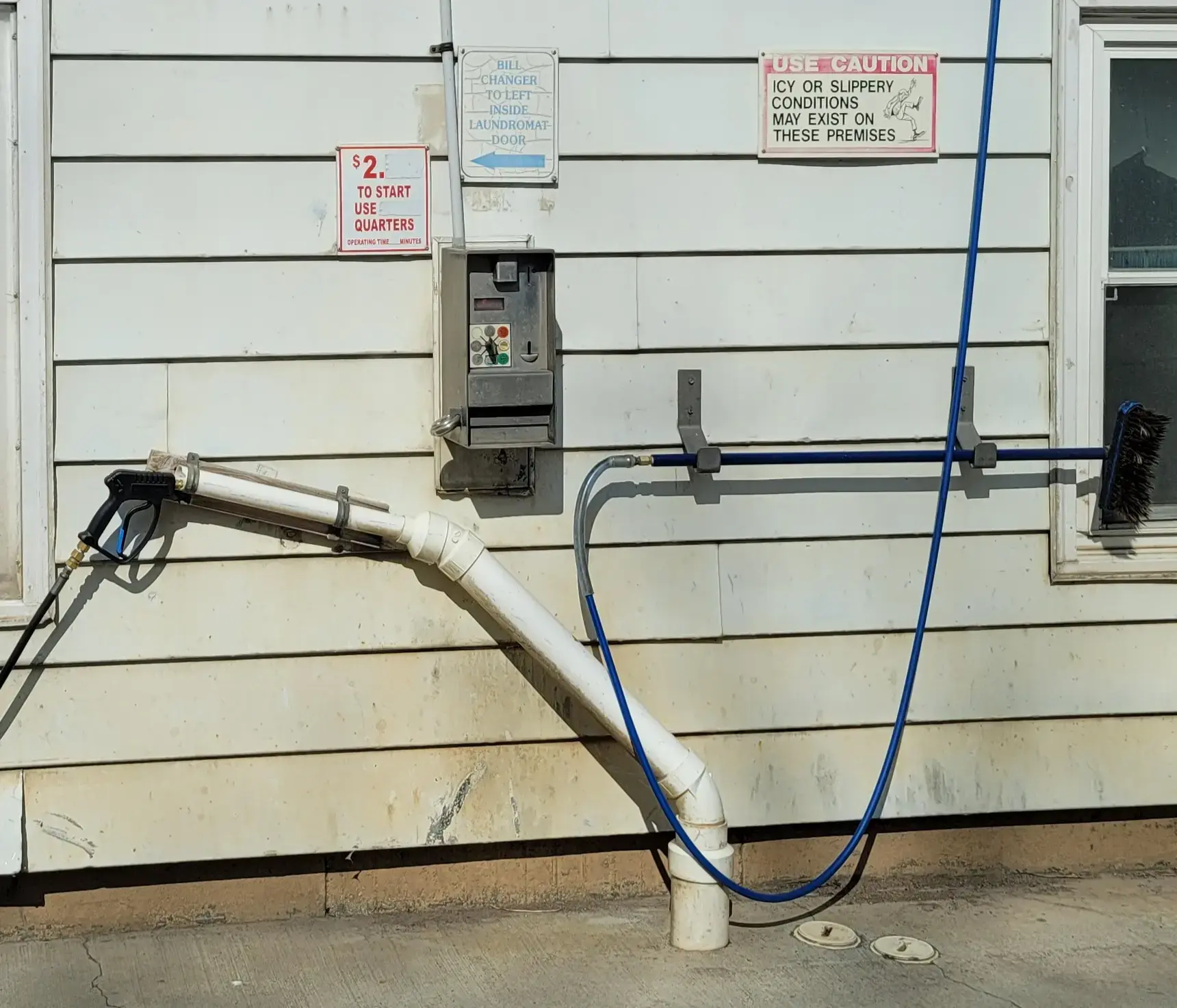 Campbelltown Laundromat, Car Wash and Dog Wash - Image 4