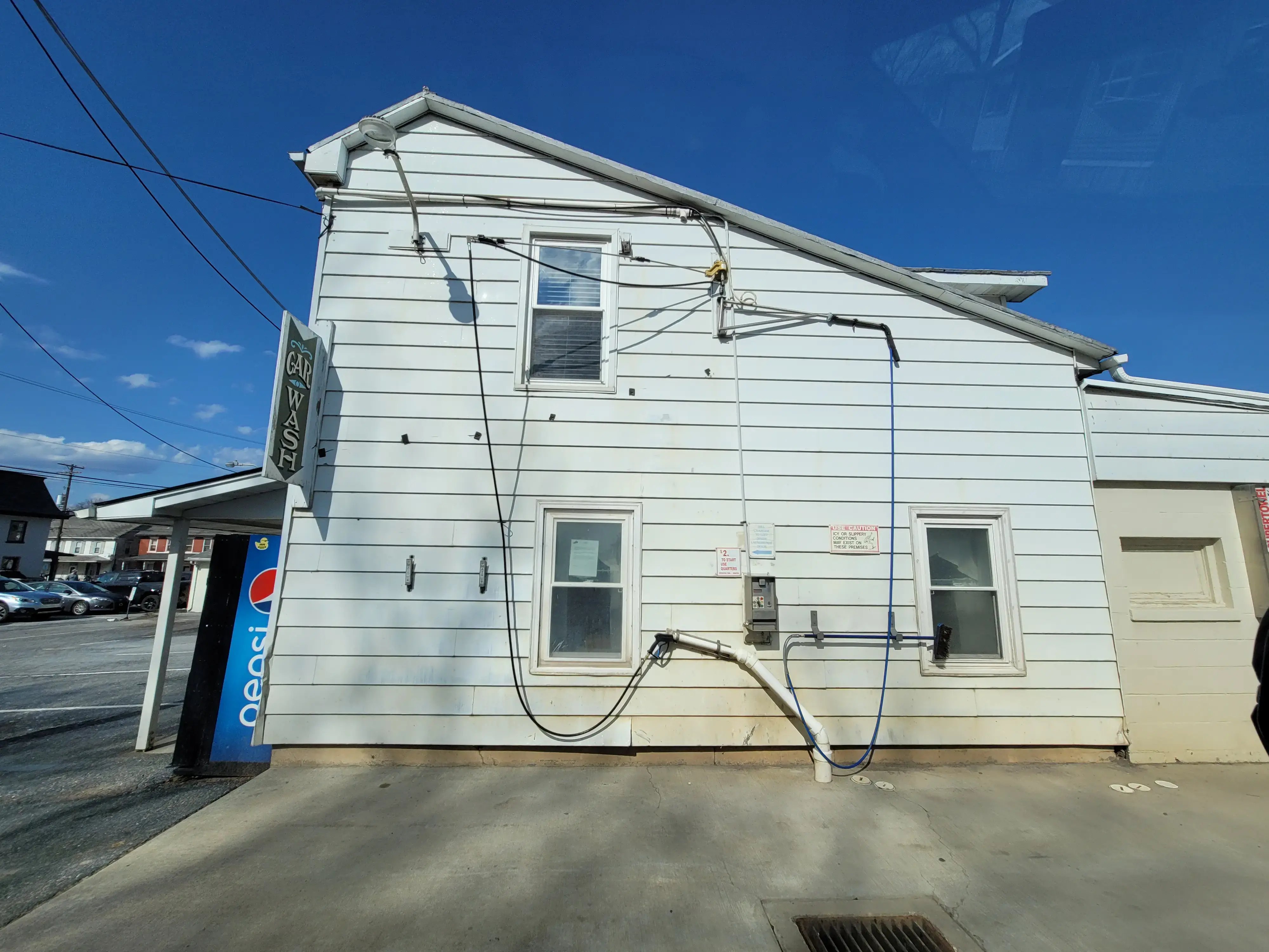 Campbelltown Laundromat, Car Wash and Dog Wash - Image 1