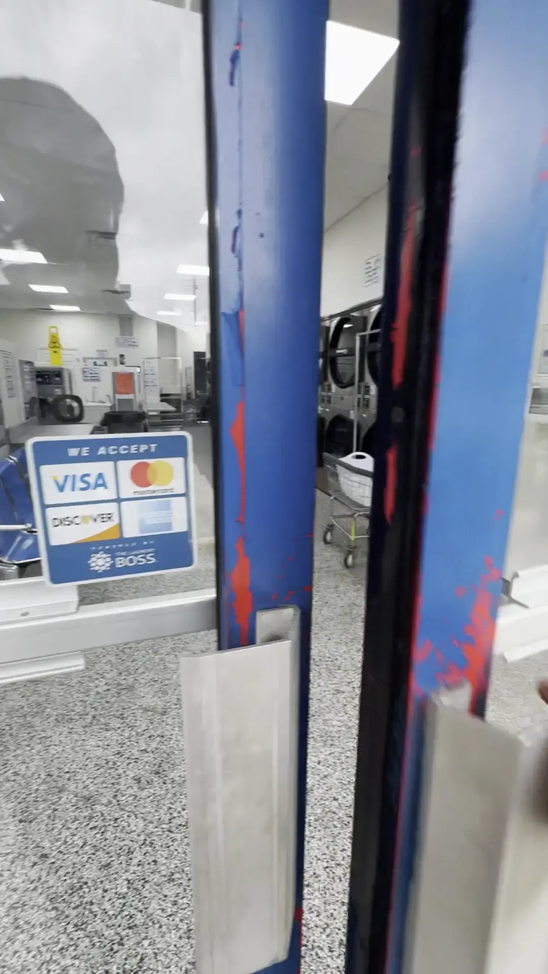 Campus Coin Laundry - Image 9