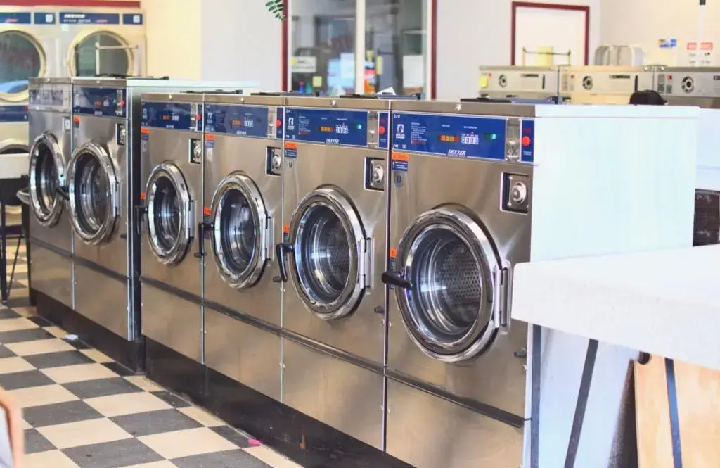 Campus Laundry thumbnail 16