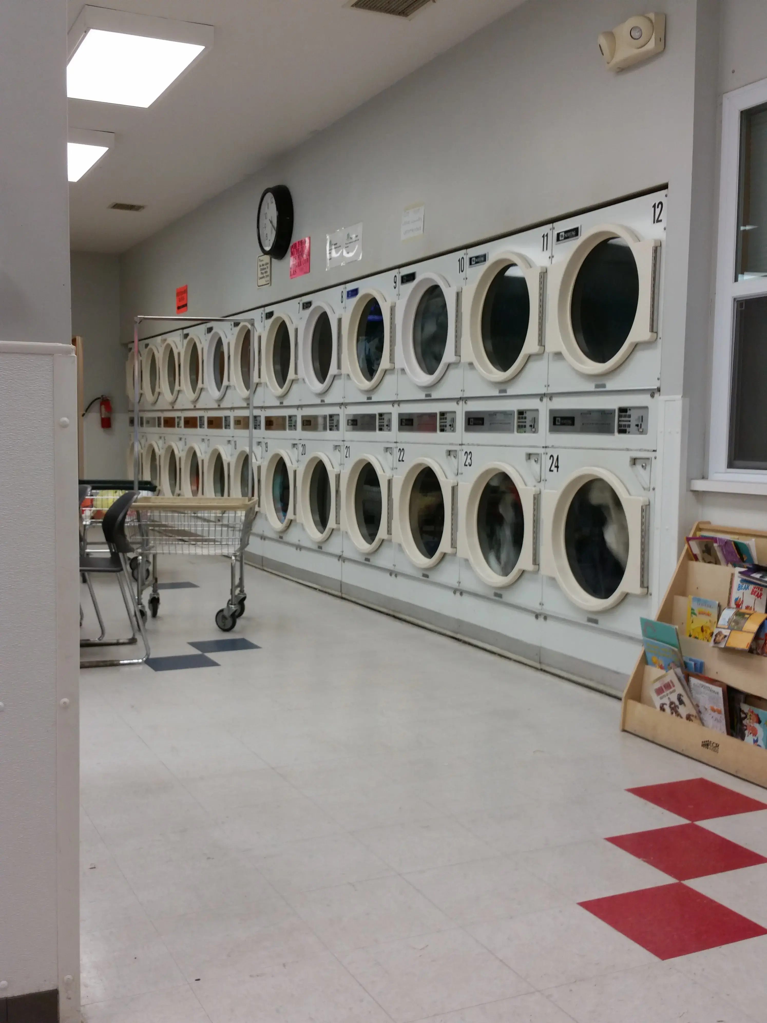 Campus Laundry thumbnail 8