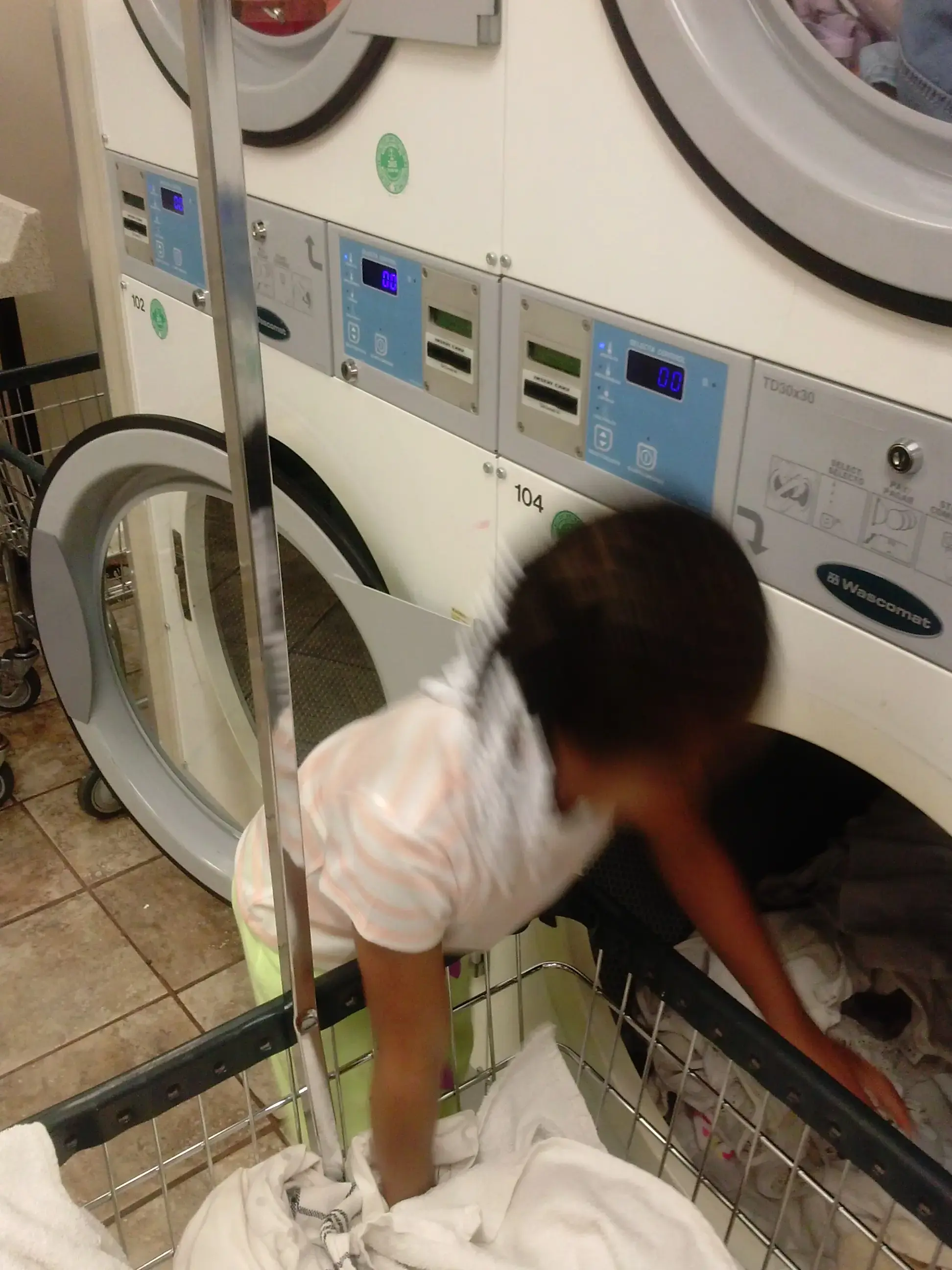 Canal Laundry - Image 6