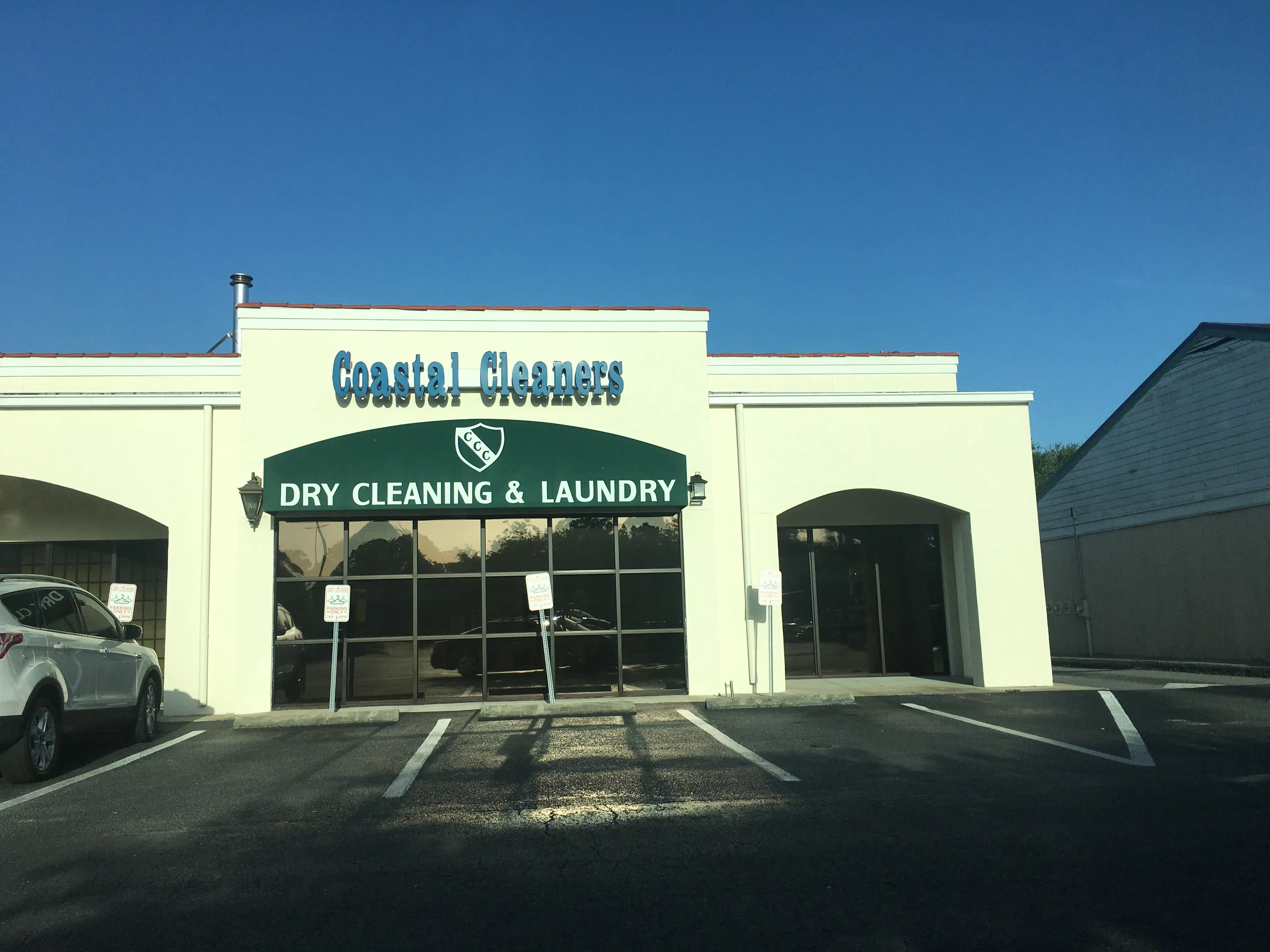 Cannon's Coastal Cleaners location