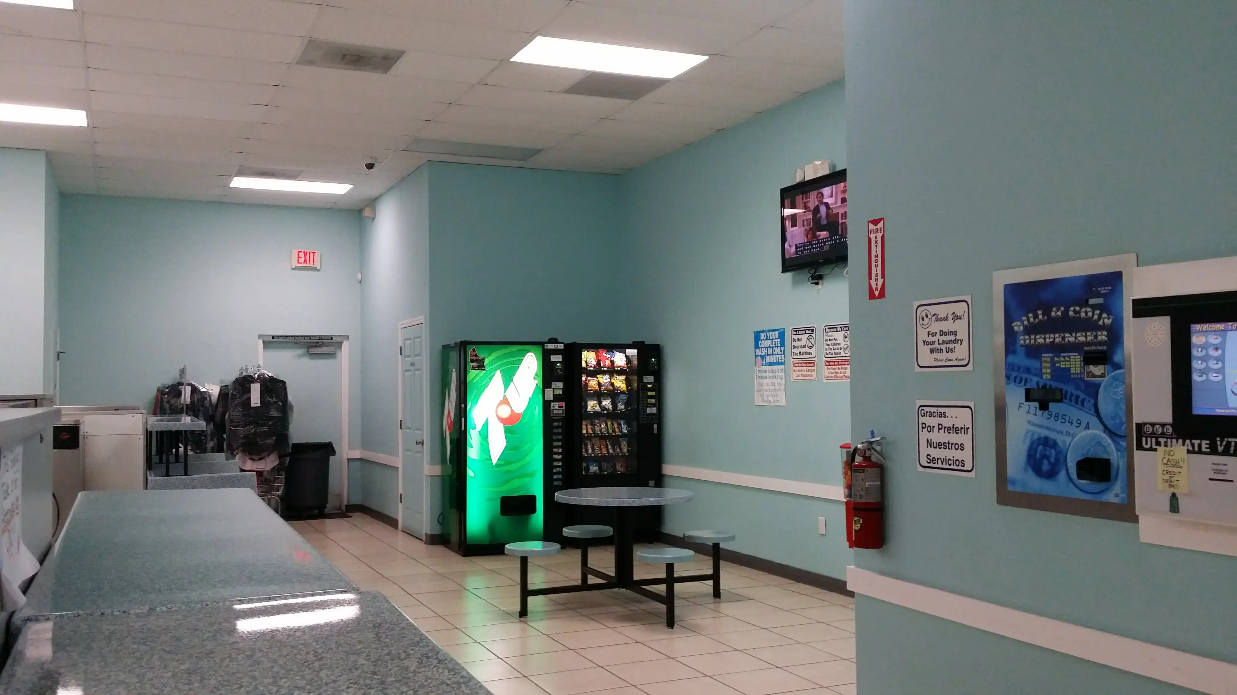 Cape Coral Laundromart thumbnail 17