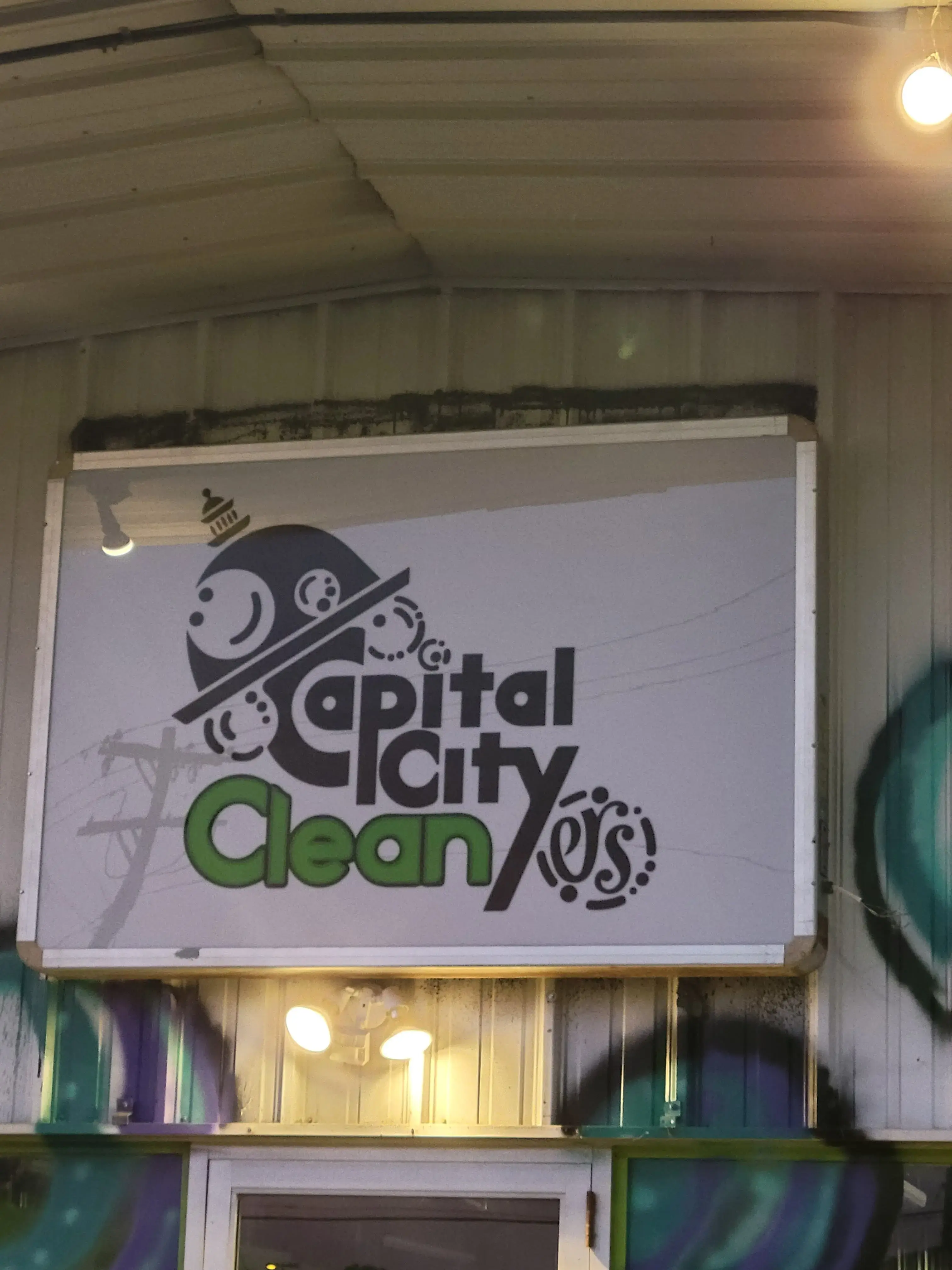 Capital City Cleaners thumbnail 15