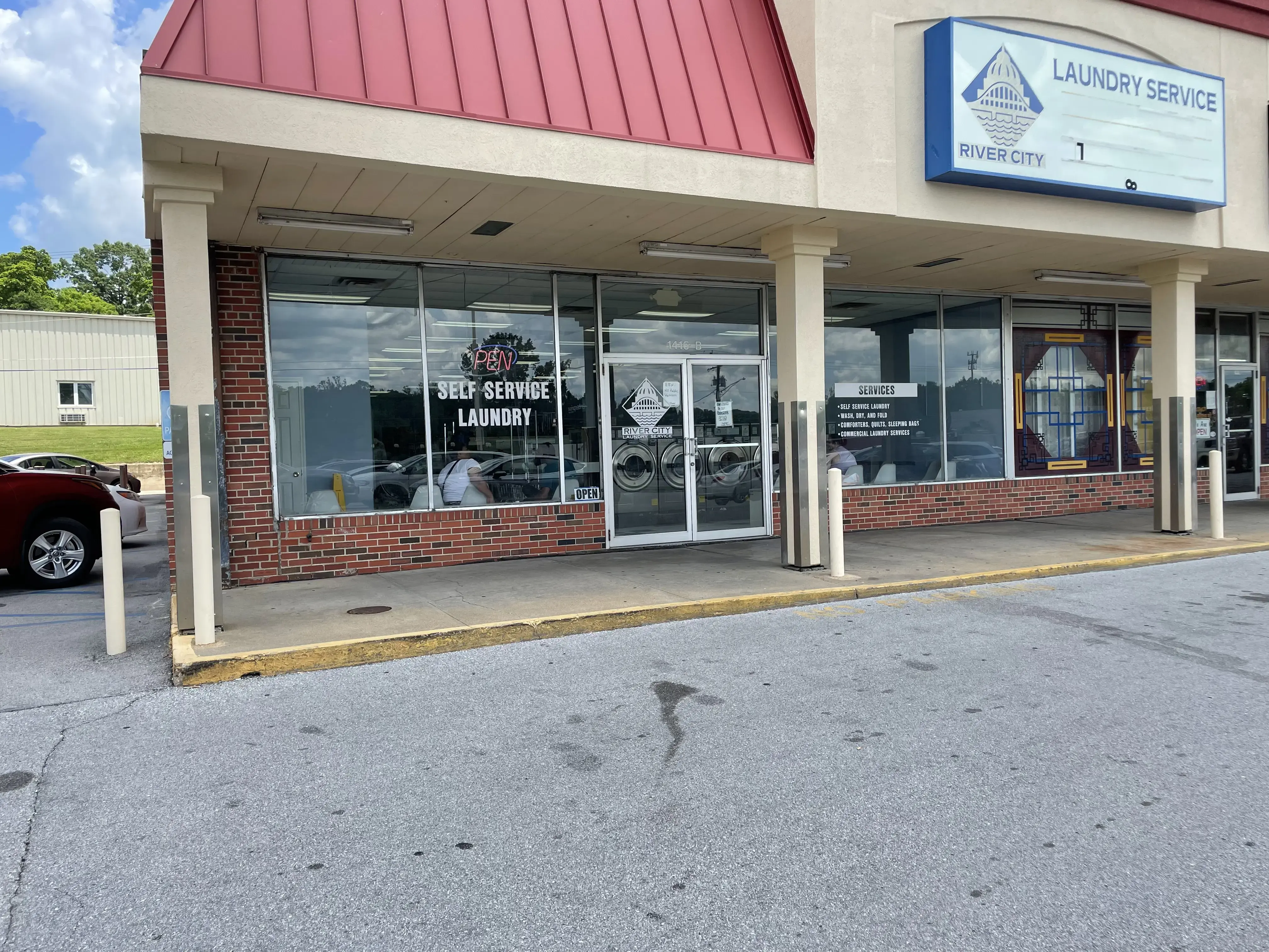 CAPITAL LAUNDRY - Image 13