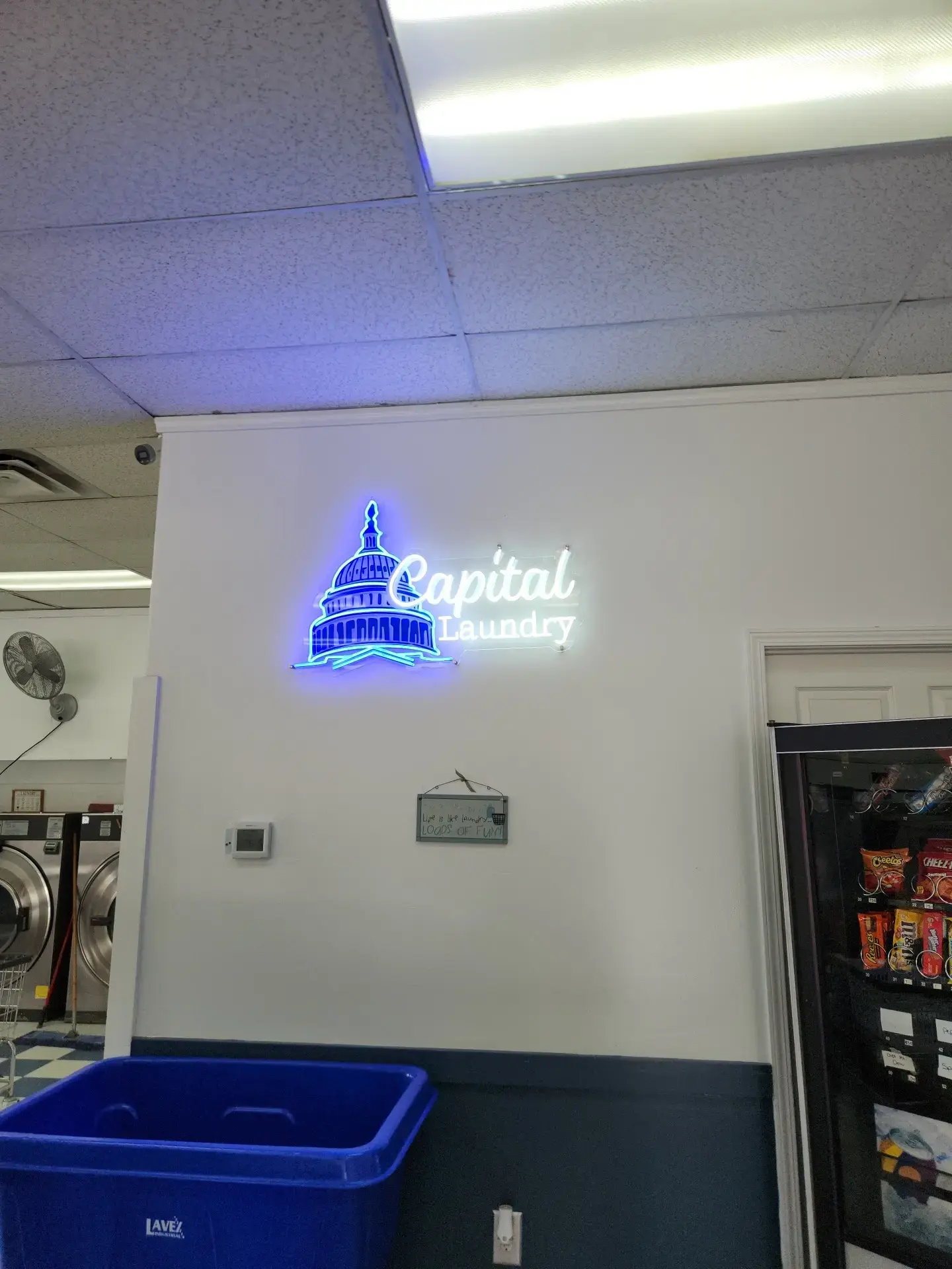 CAPITAL LAUNDRY - Image 14