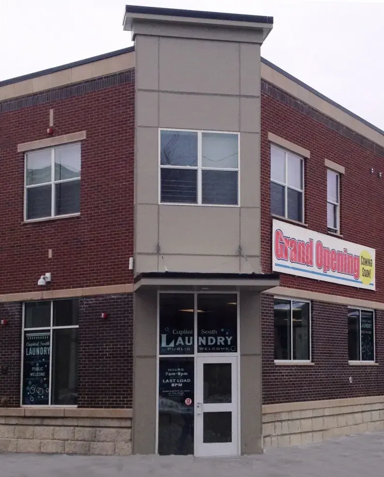 Capital South Laundromat - Image 6