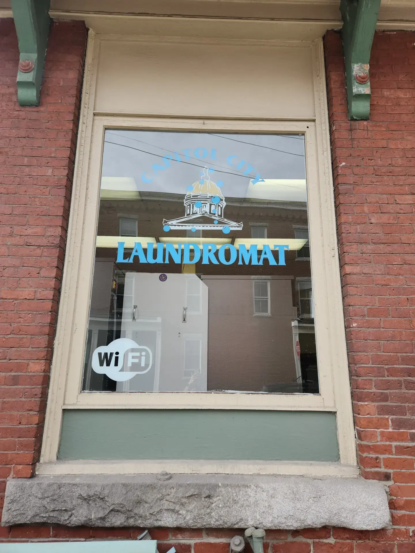 Capitol City Laundromat thumbnail 16