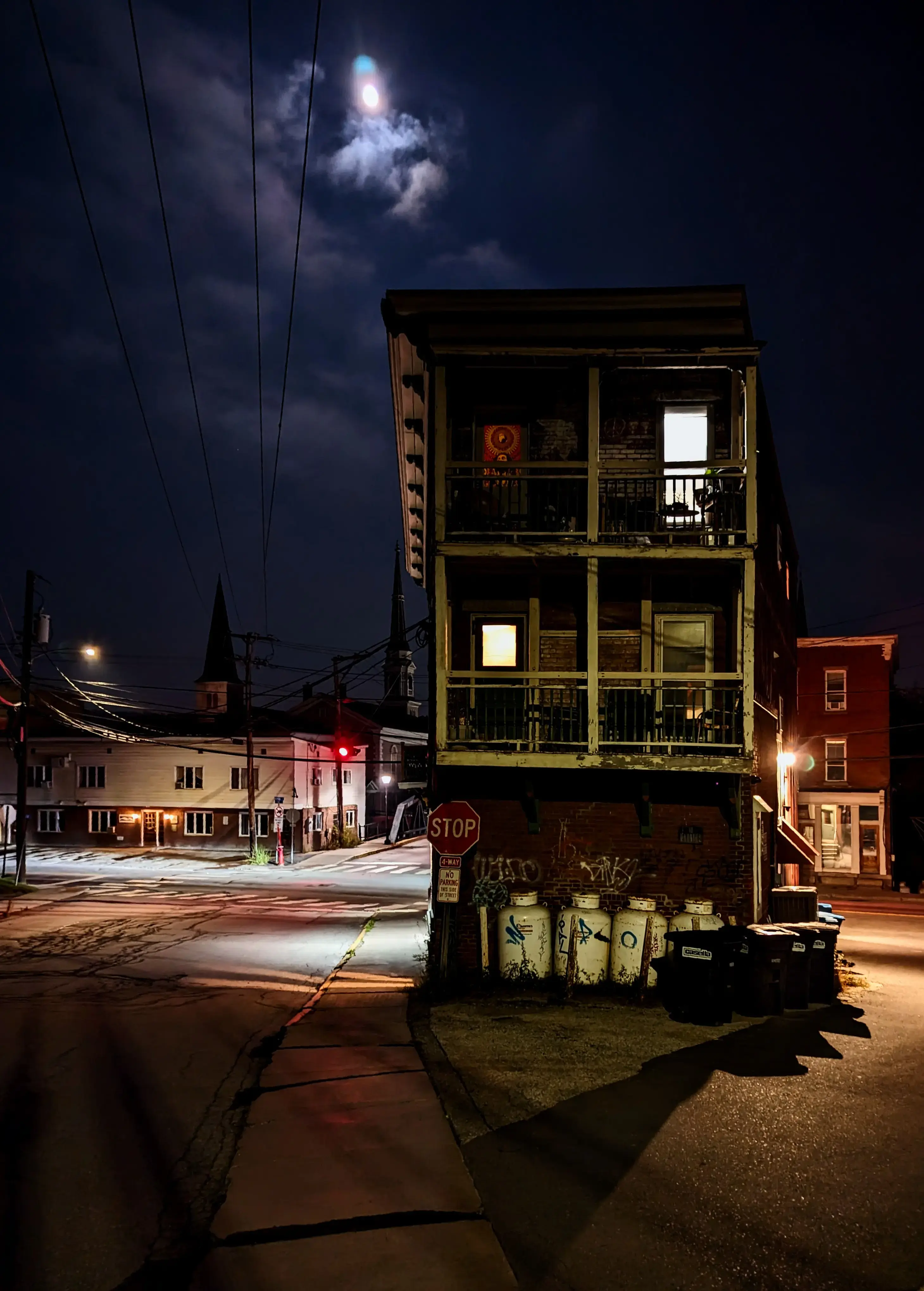Capitol City Laundromat - Image 12