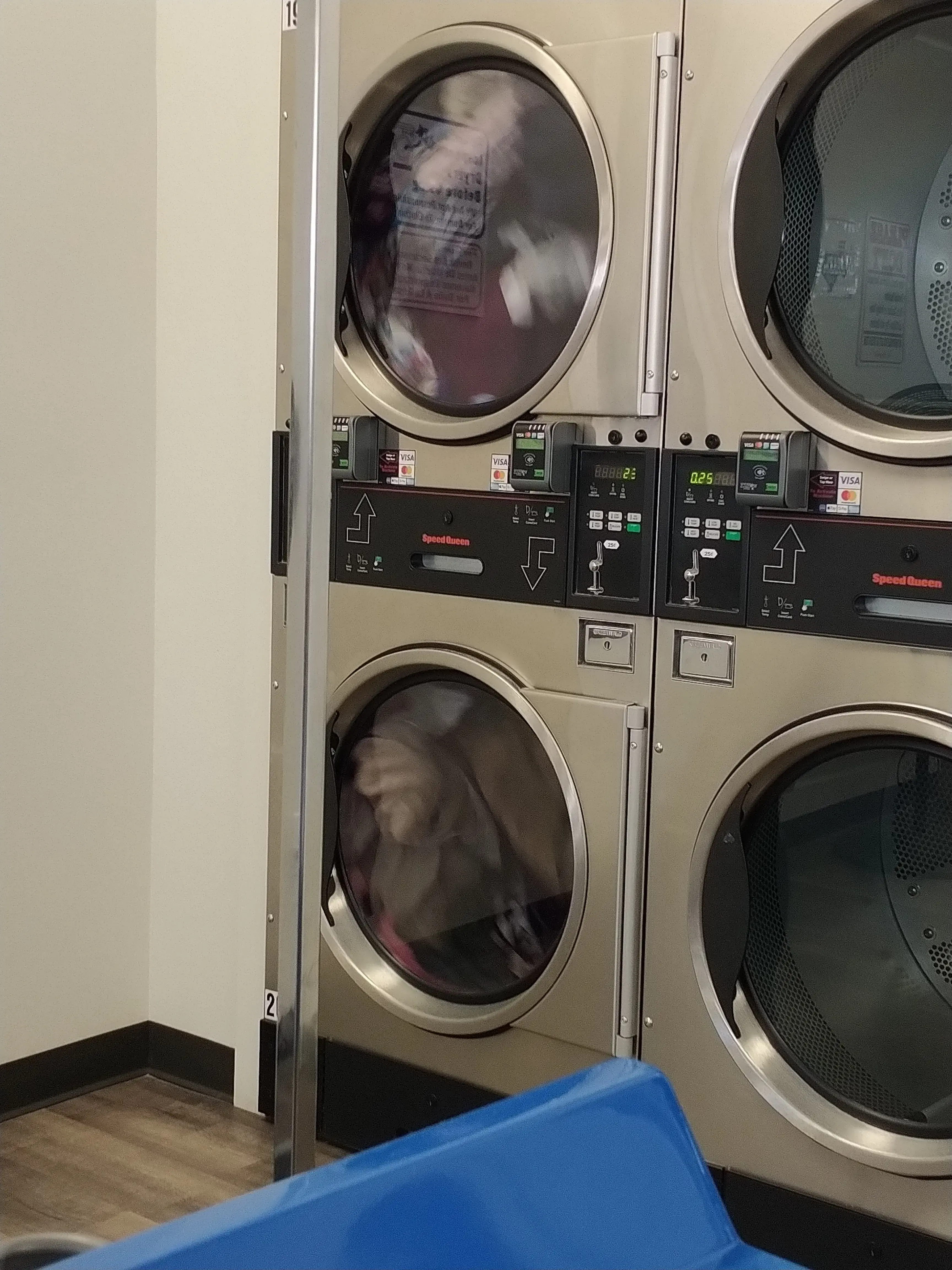 Caprock Laundry Center thumbnail 15