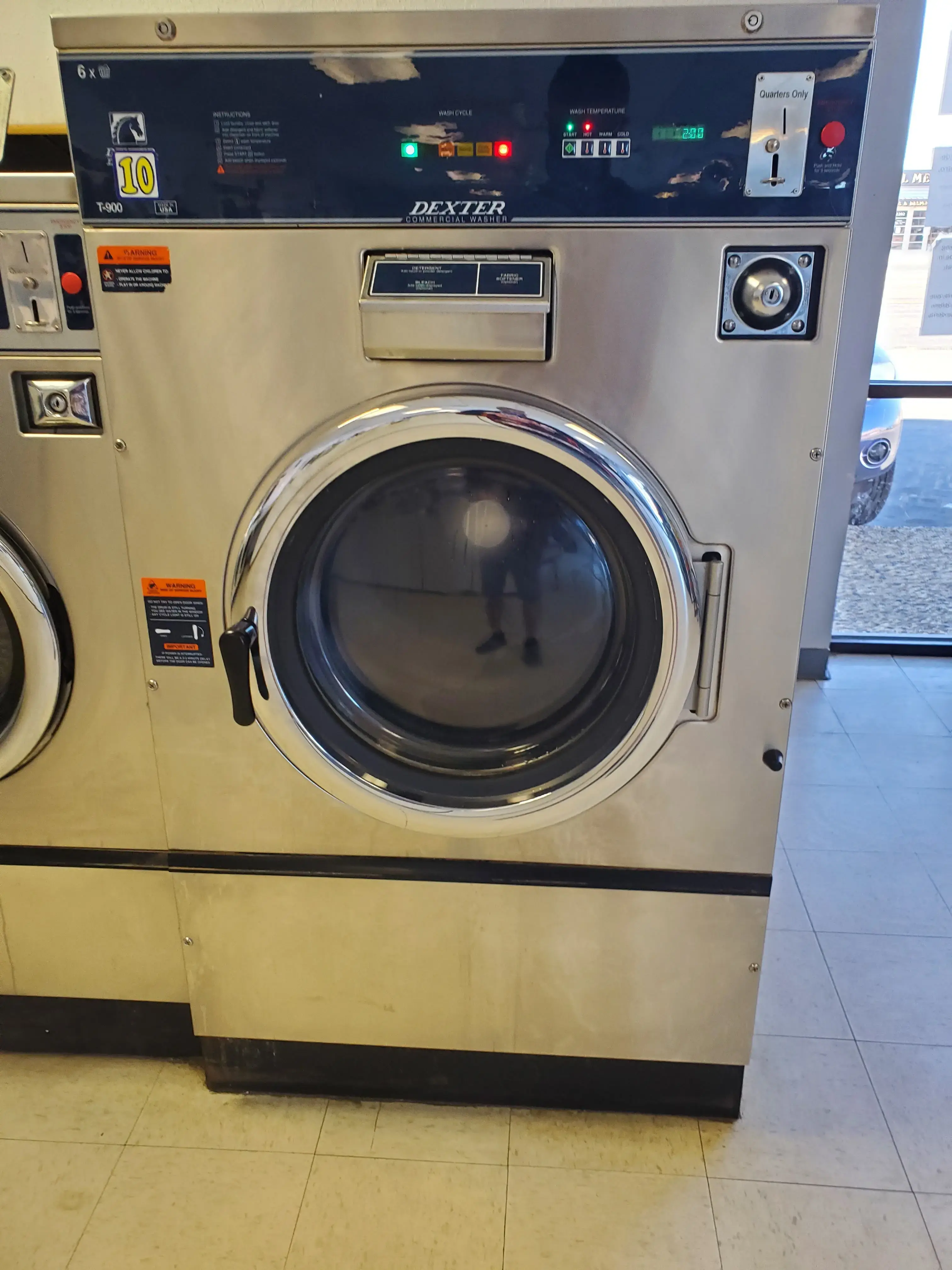 Caprock Laundry Center - Image 16