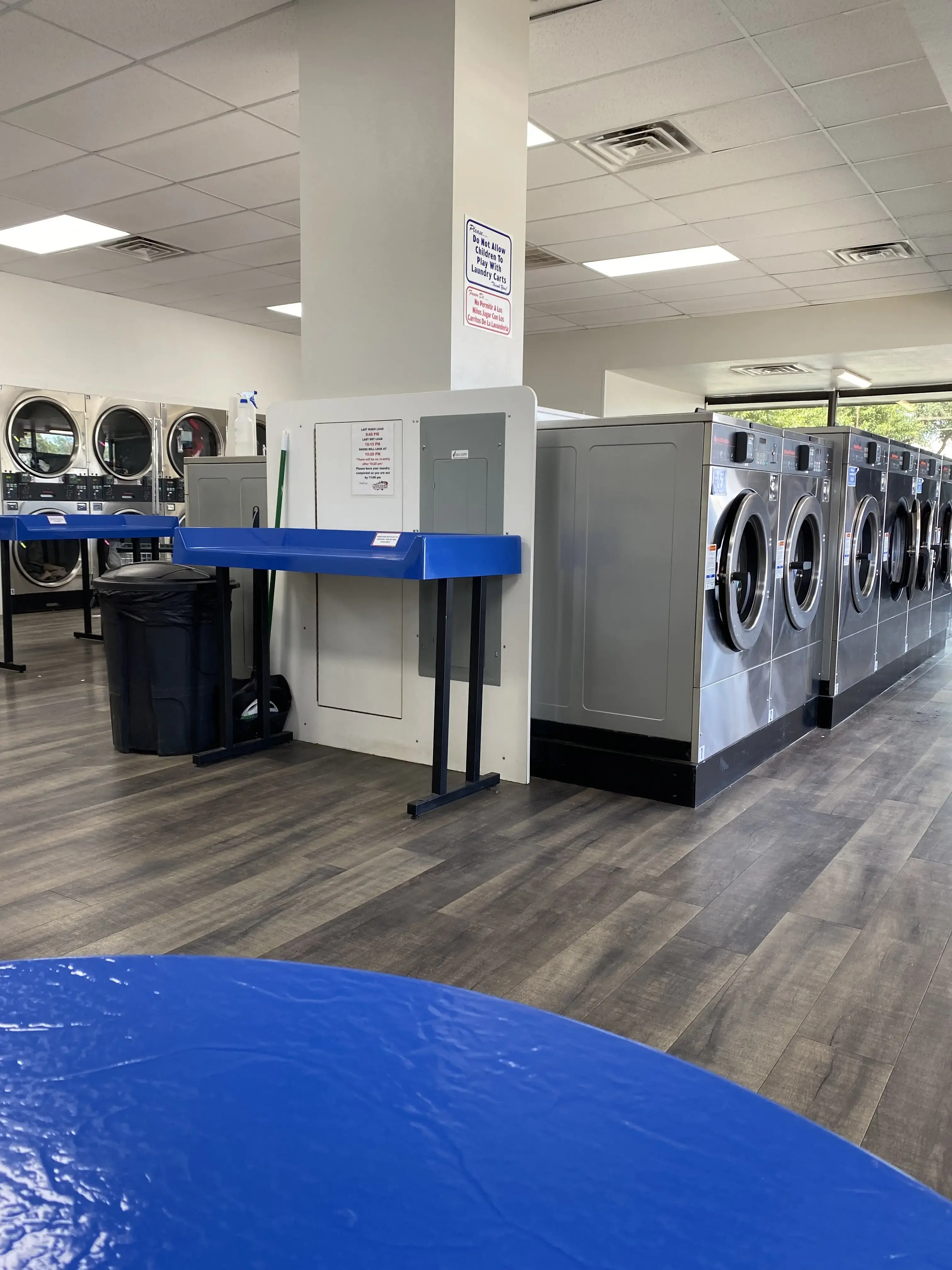 Caprock Laundry Center thumbnail 12