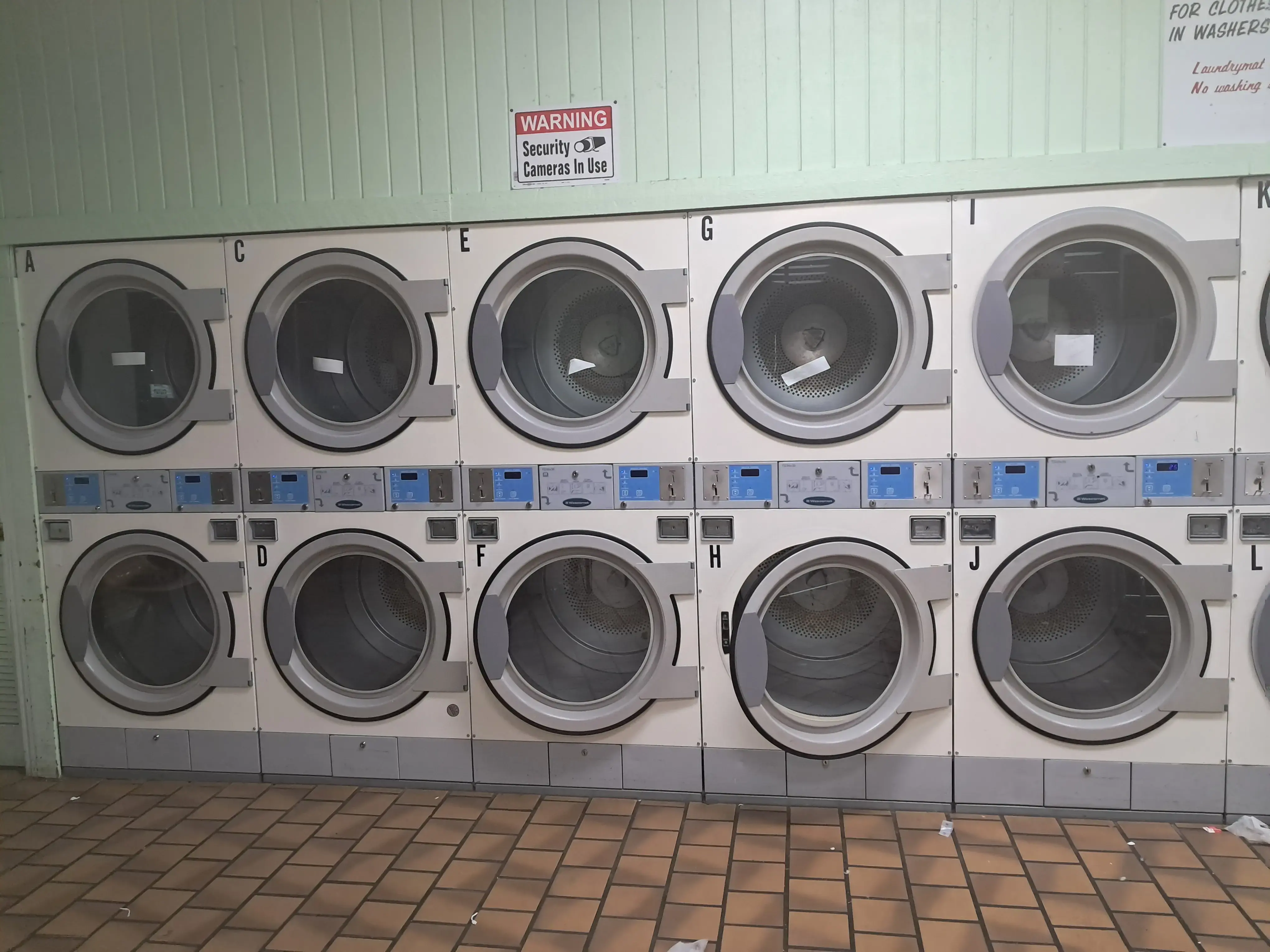 Cardinal Cleaners - Image 13