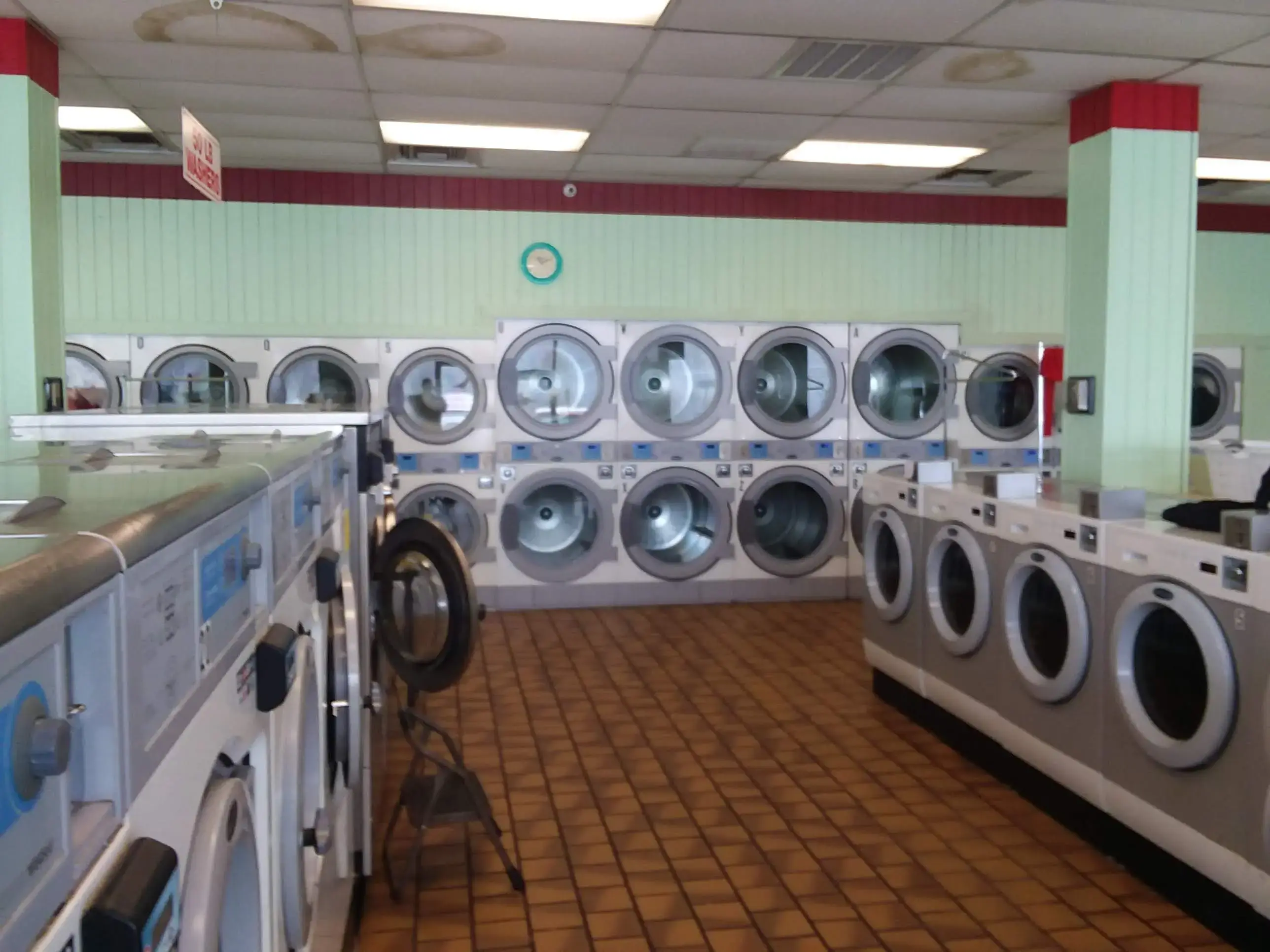 Cardinal Cleaners - Image 9