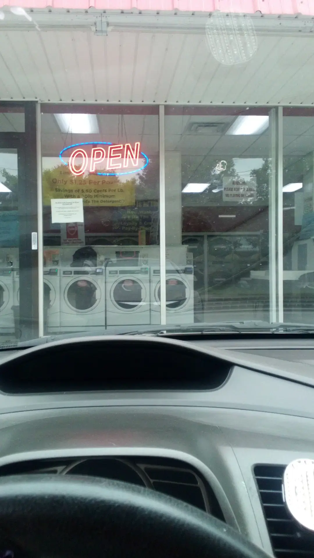 Caribbean Coin Laundry thumbnail 5