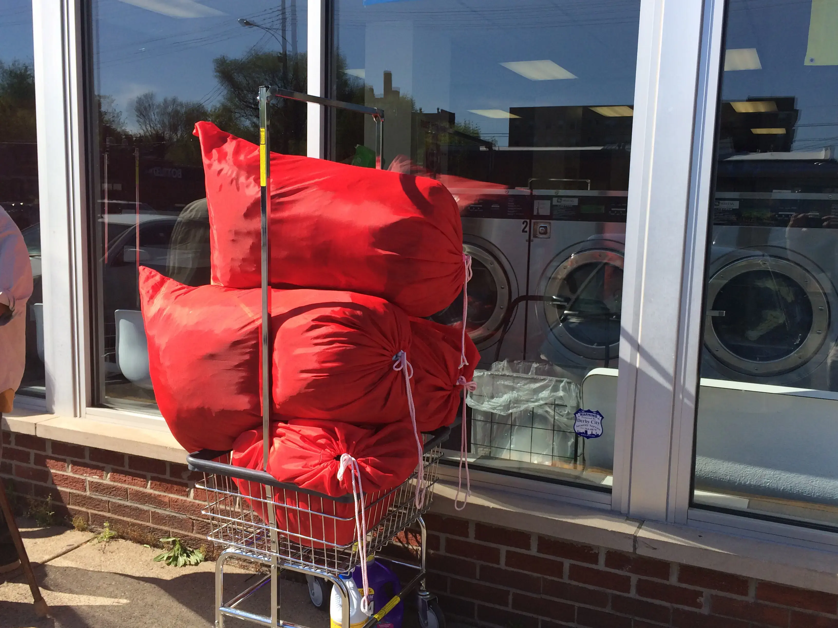 Caribbean Coin Laundry - Image 5