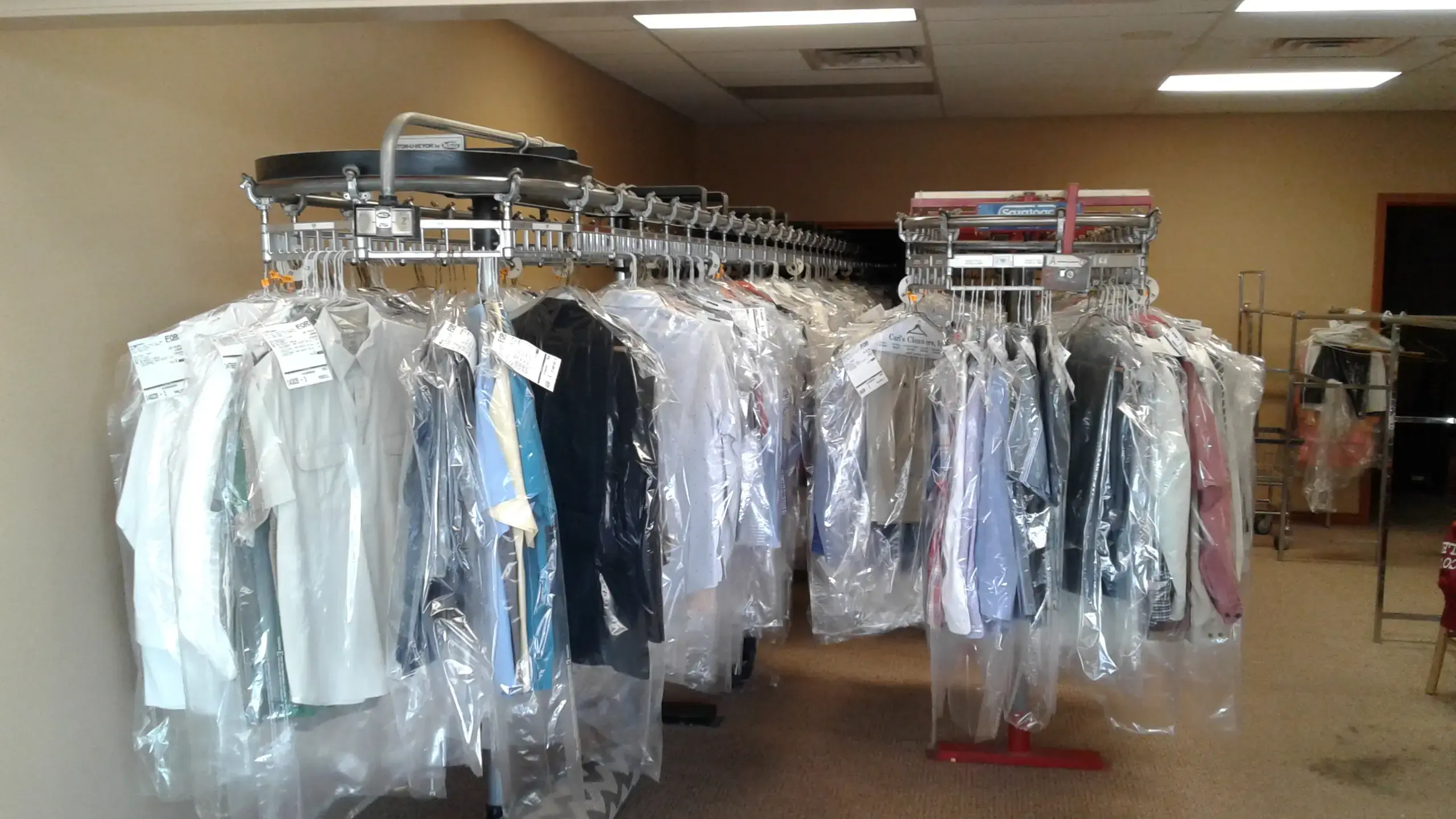 Carl's Cleaners - Image 2