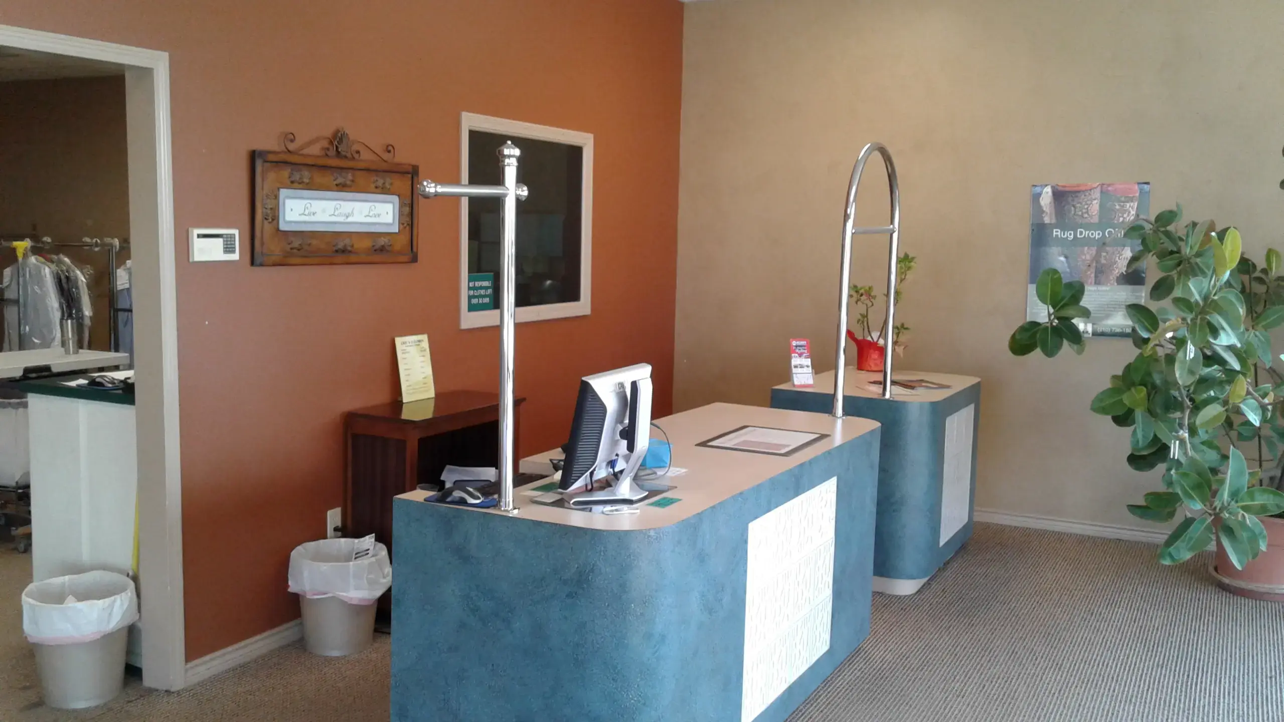 Carl's Cleaners - Image 3
