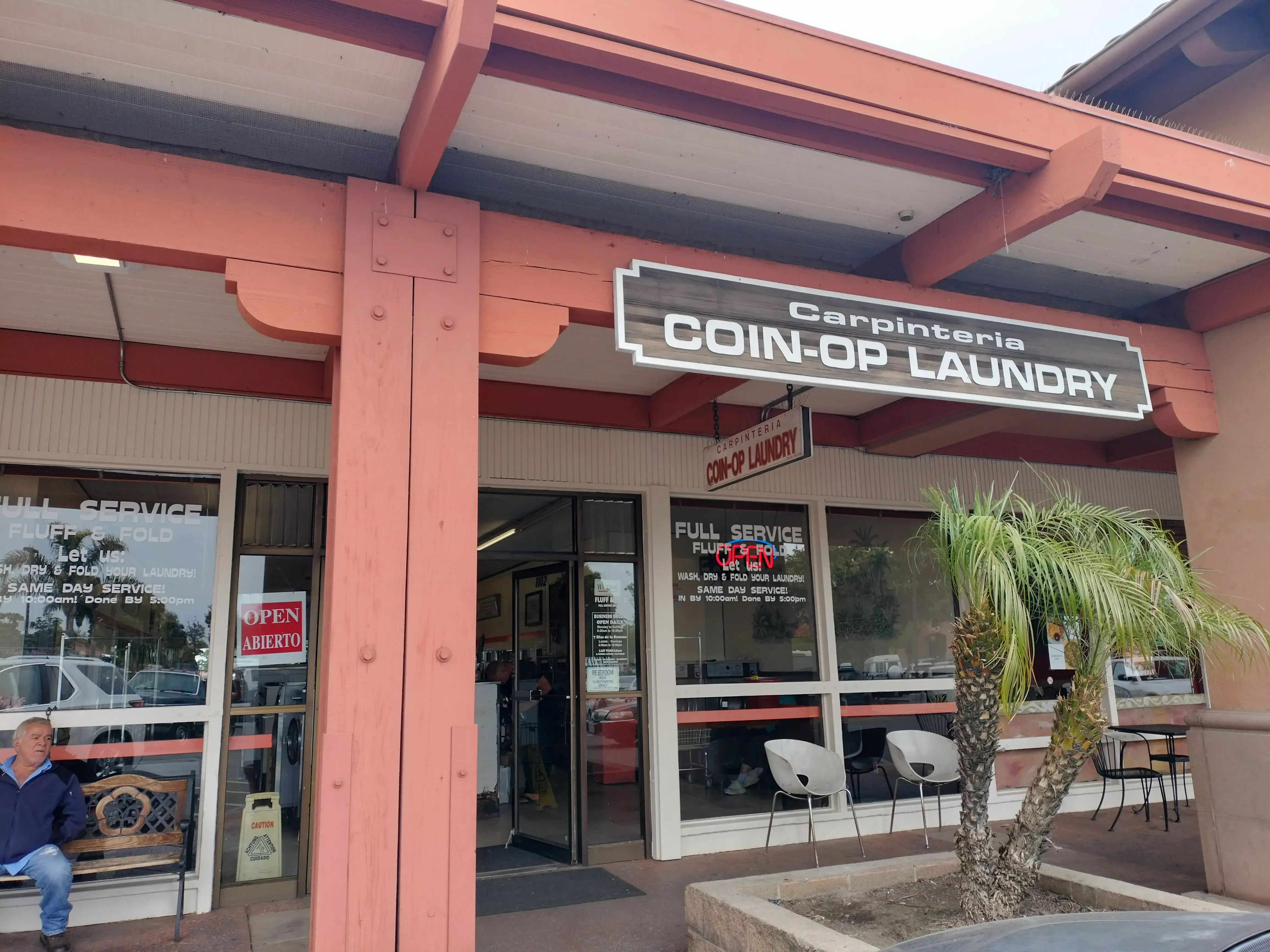 Carpinteria Coin-Op Laundry thumbnail 1