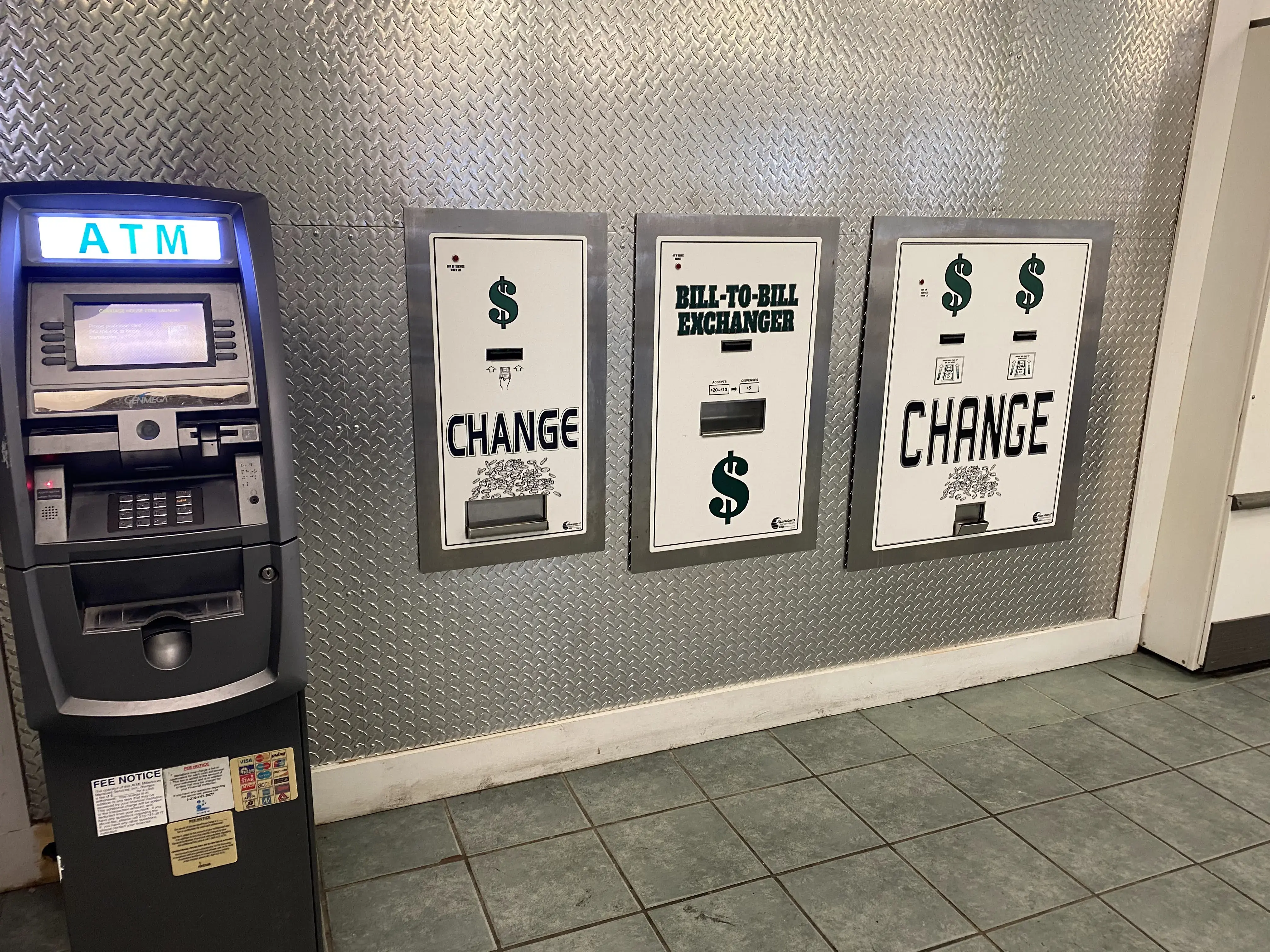 Carriage House Coin Laundry - Image 7