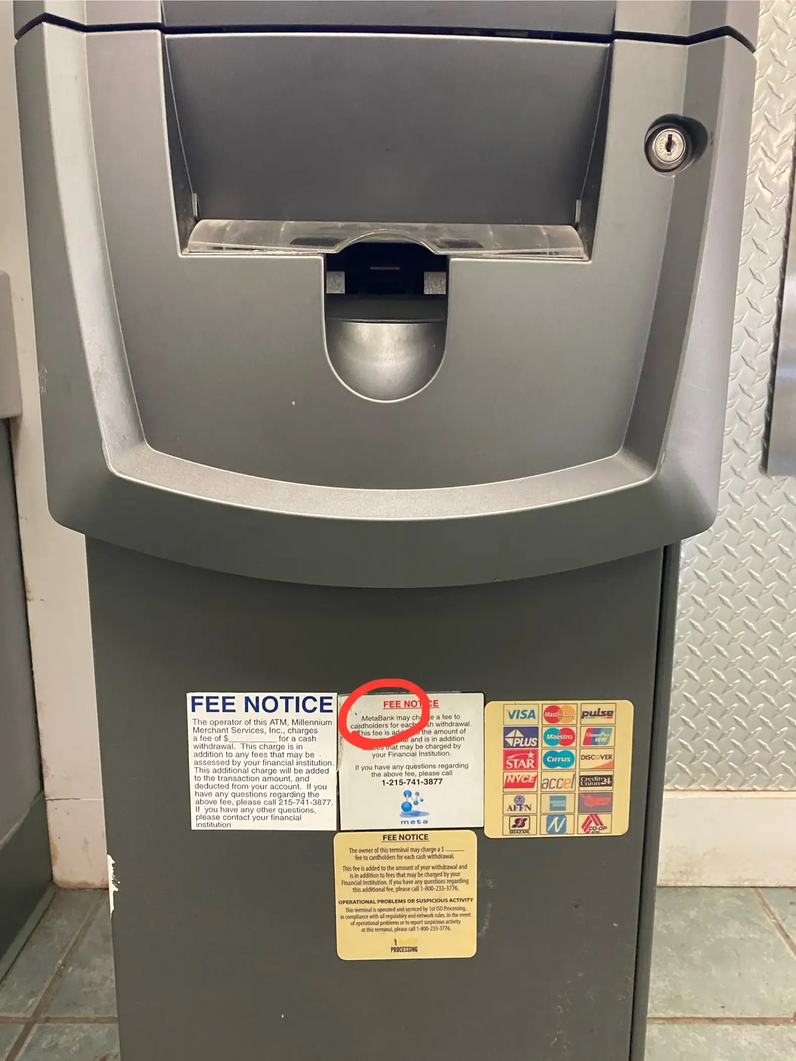 Carriage House Coin Laundry thumbnail 9