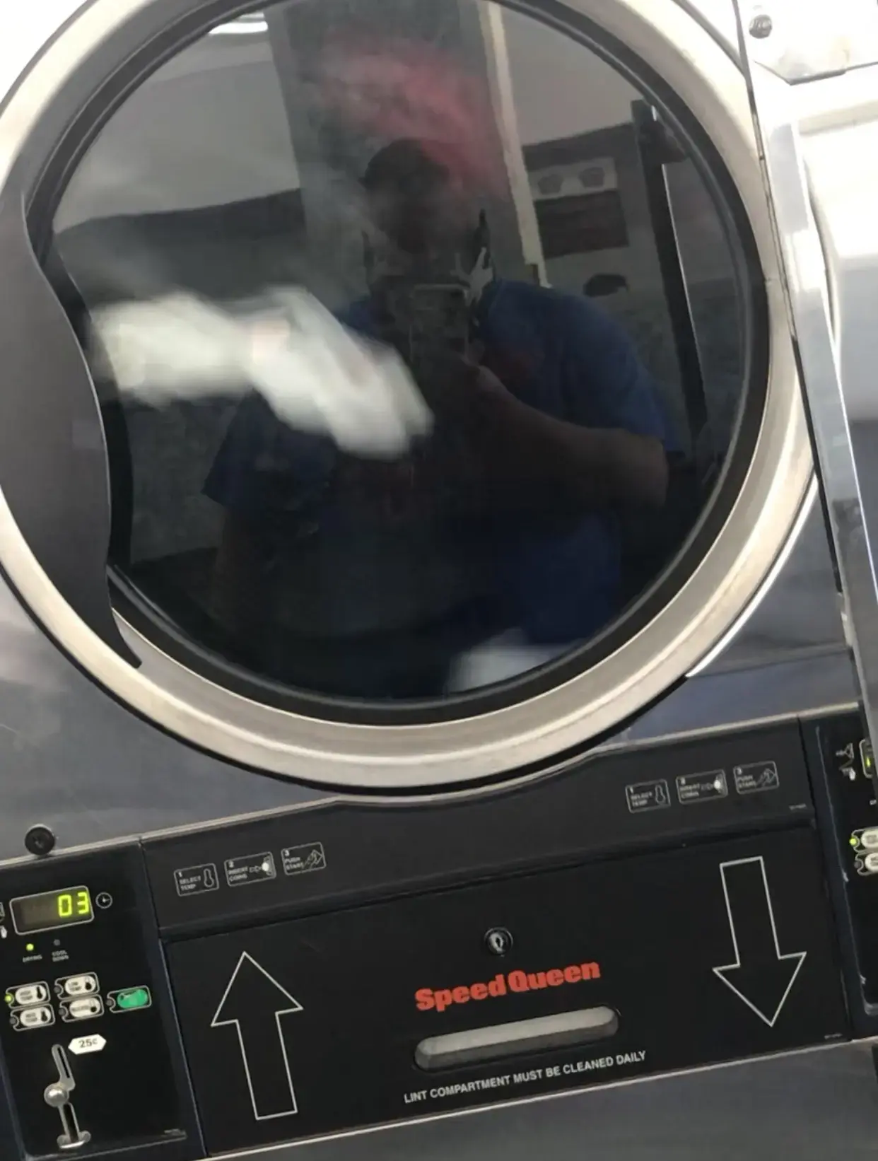 Carson EZ Wash Laundromat thumbnail 10