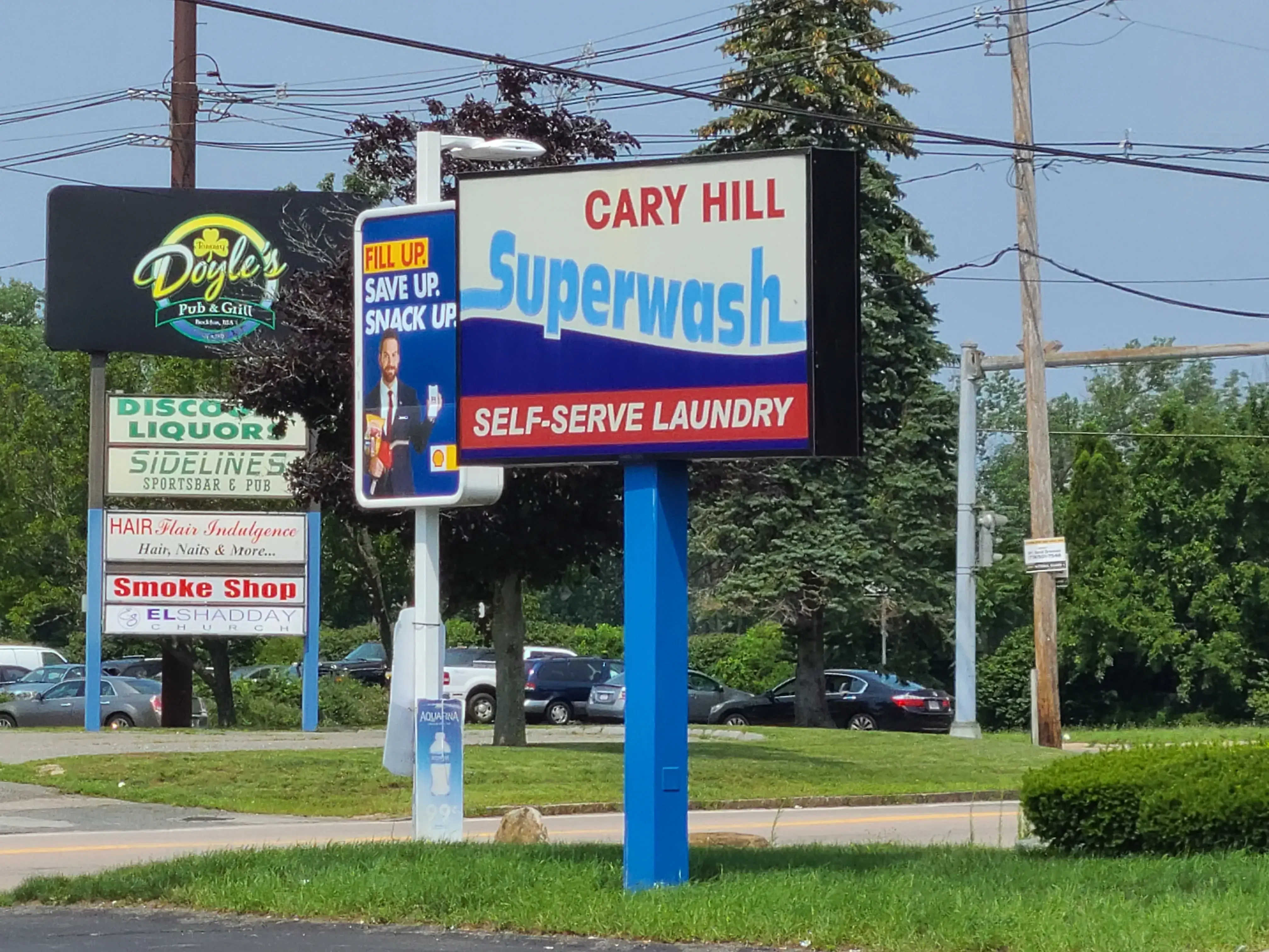 Cary Hill Superwash Laundromat thumbnail 4