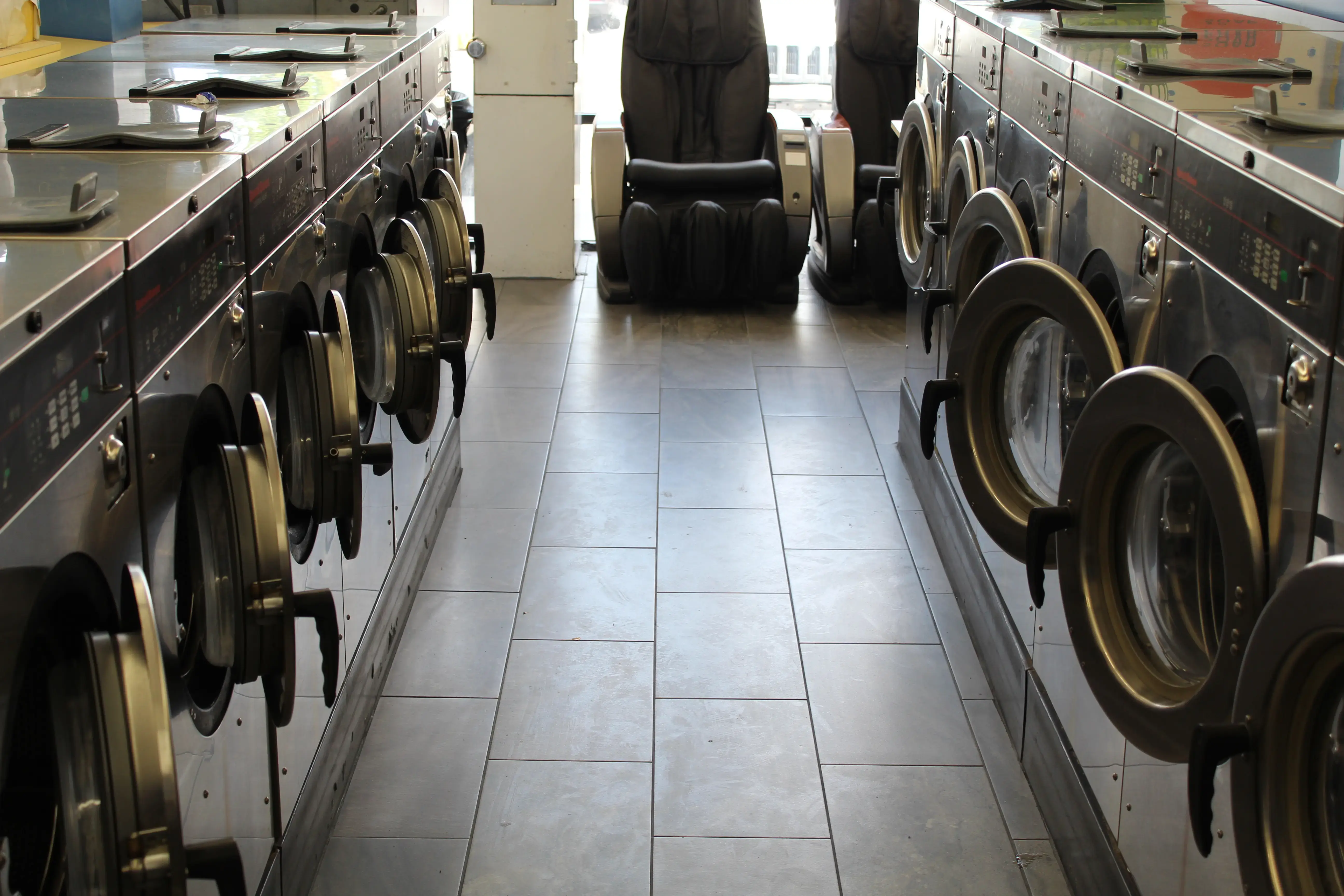 Casa Laundry thumbnail 15