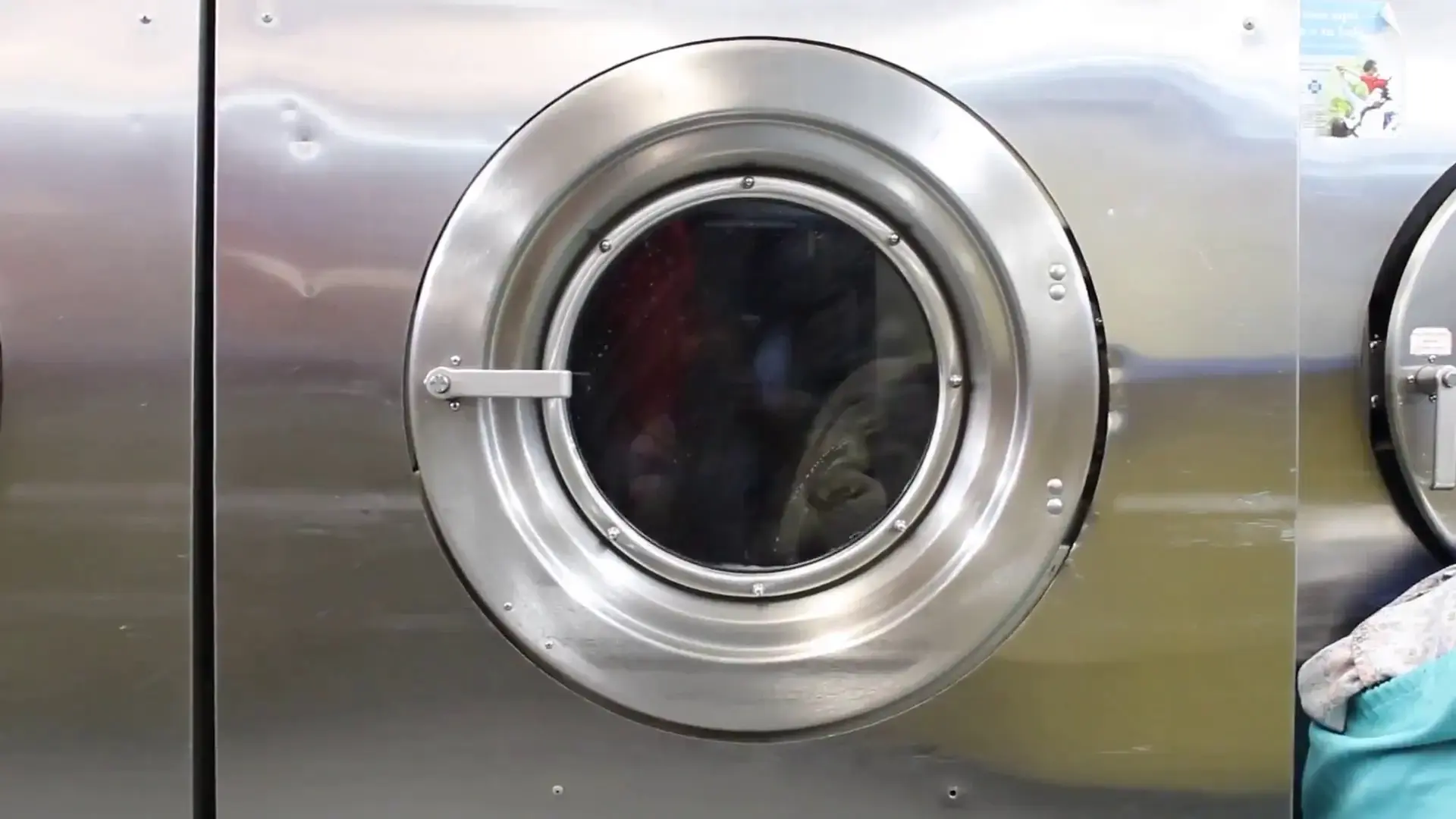 Casa Laundry thumbnail 7