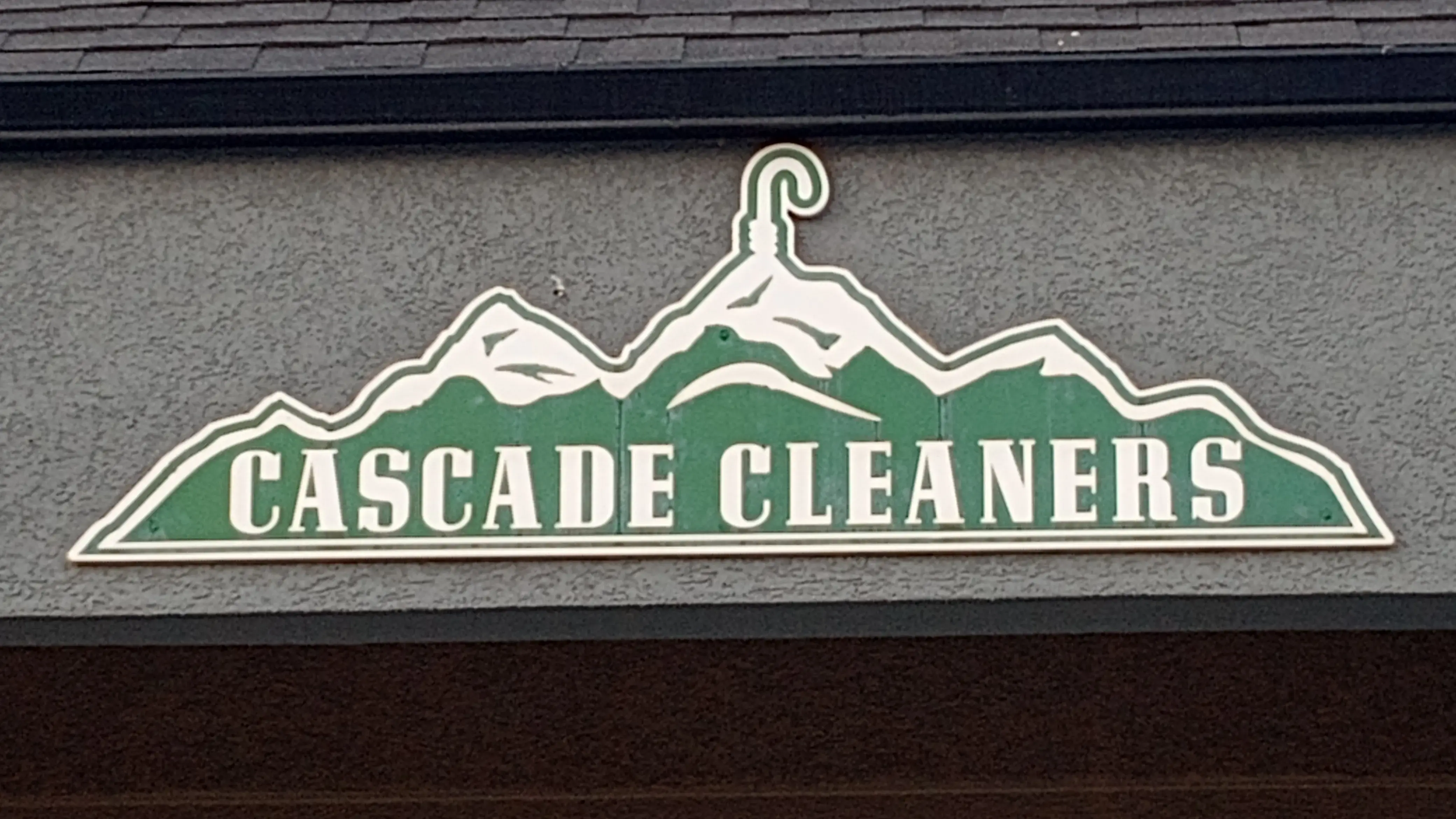 Cascade Cleaners - Image 5