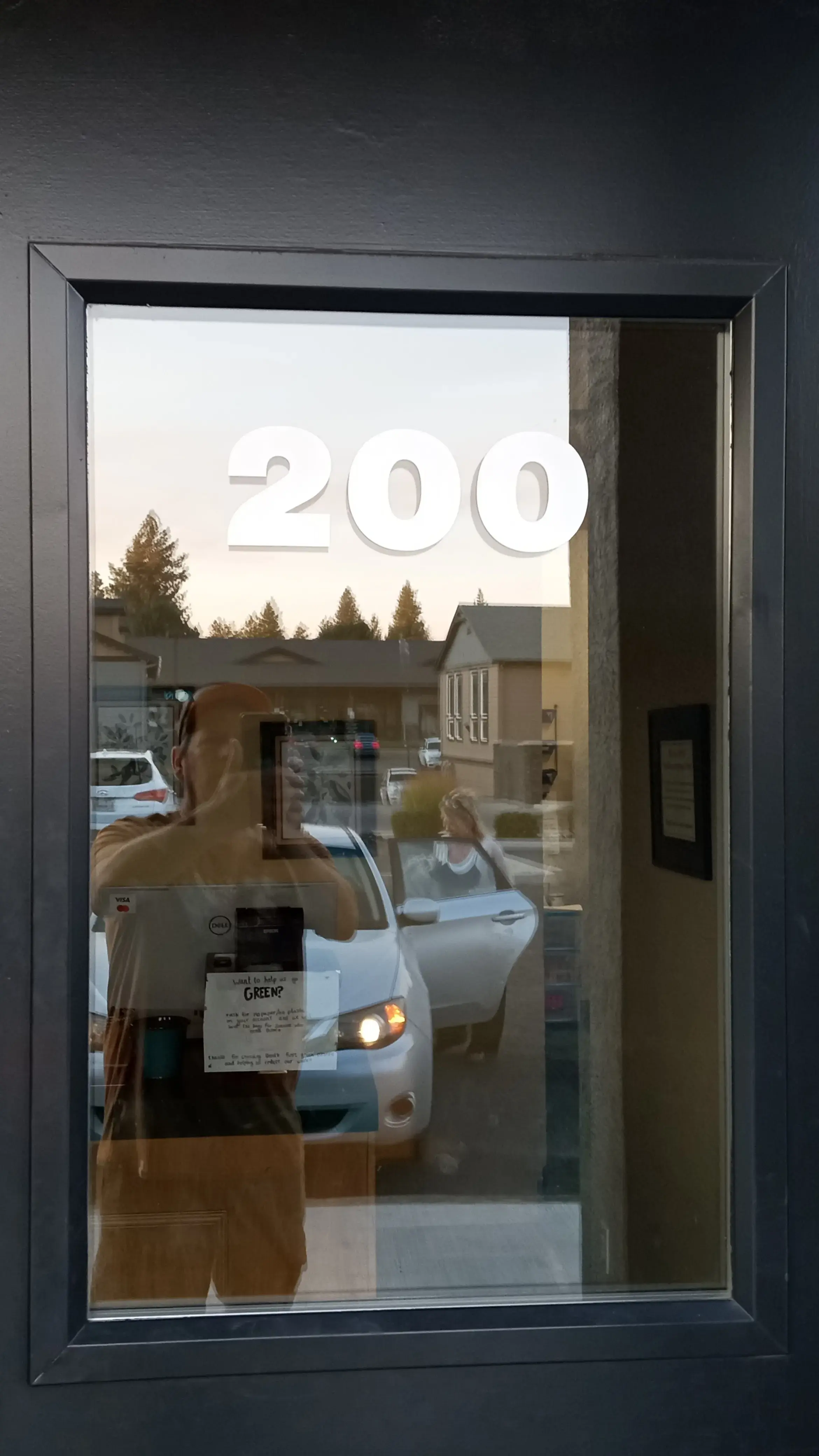 Cascade Cleaners thumbnail 7